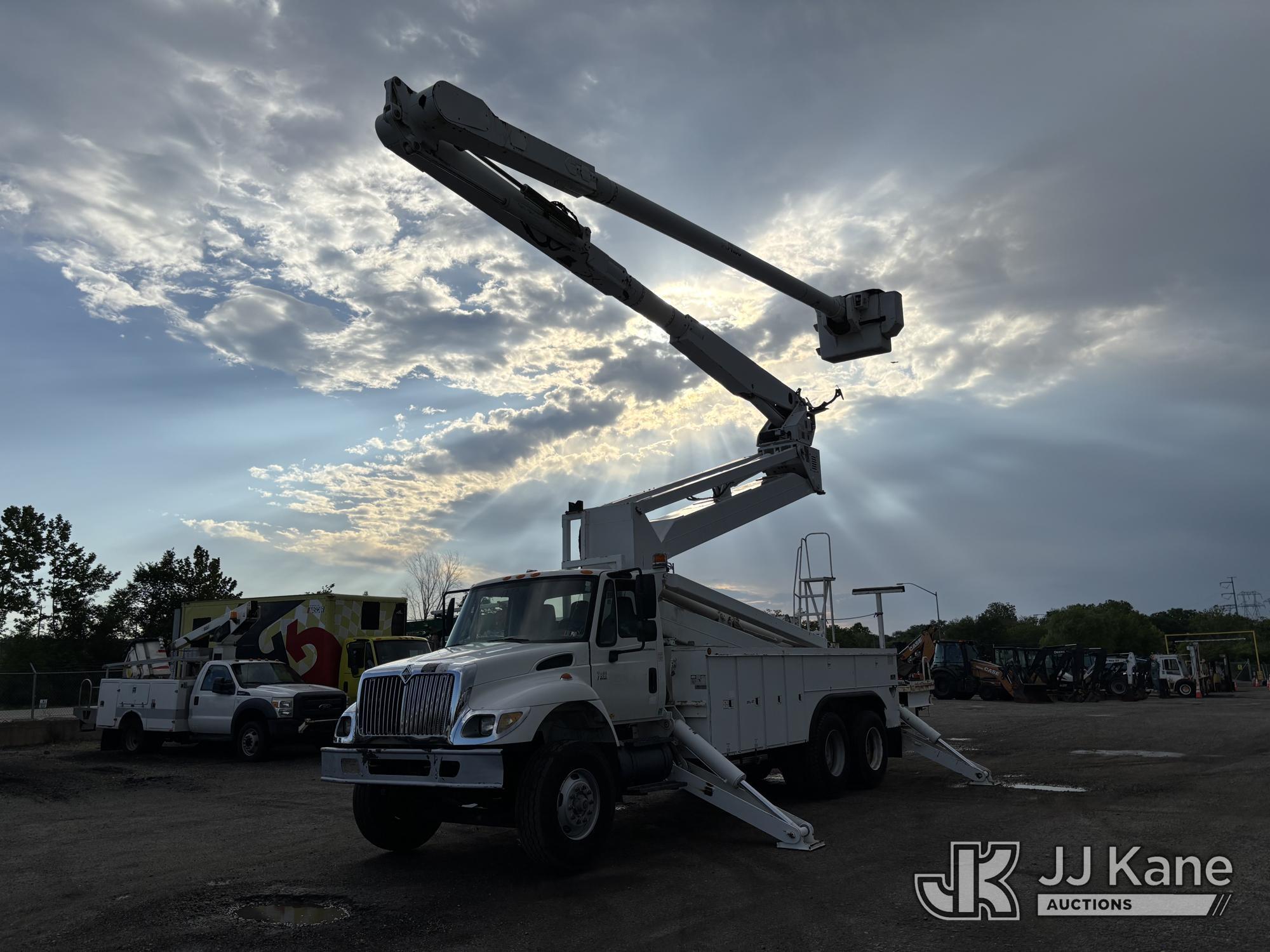 2007 INTERNATIONAL 7400 in Plymouth Meeting, PA