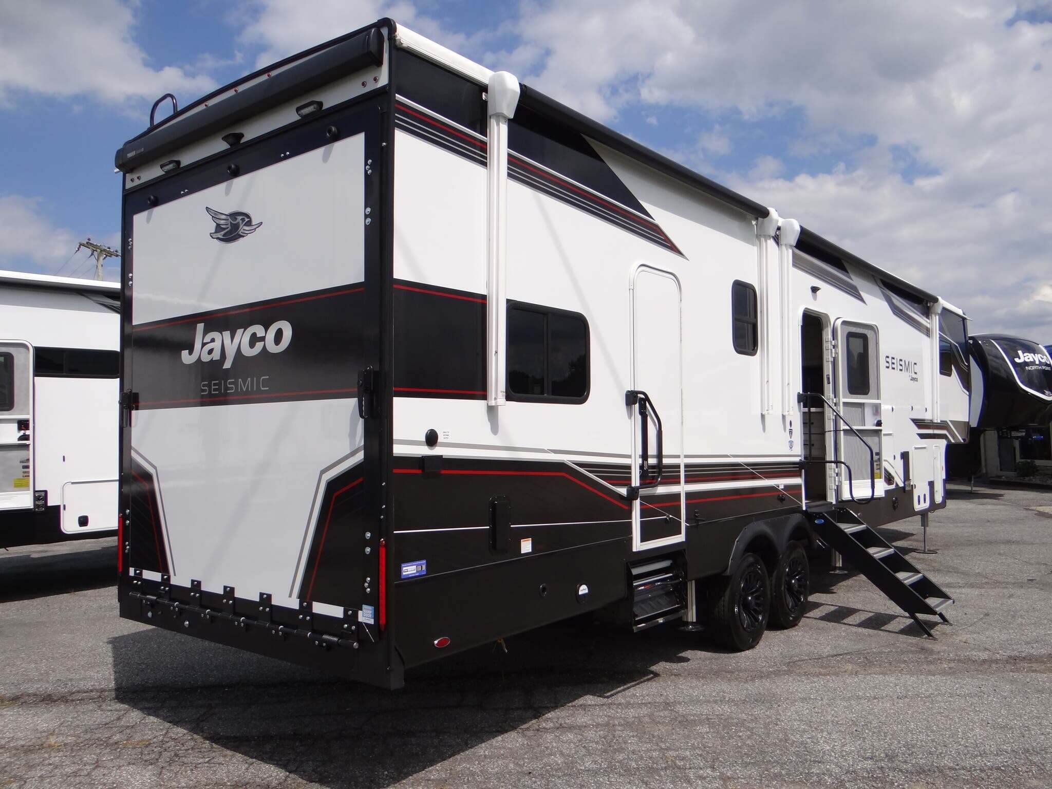 2026 Jayco Seismic 359 in williamstown NJ