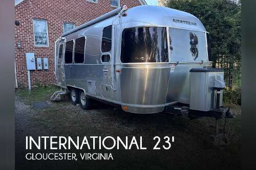 2017 Airstream International Signature 23FB in gloucester VA