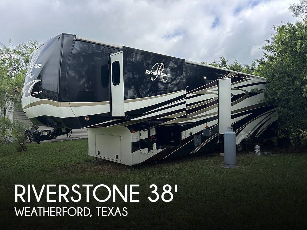 2017 Forest River Riverstone Legacy 38MB RV