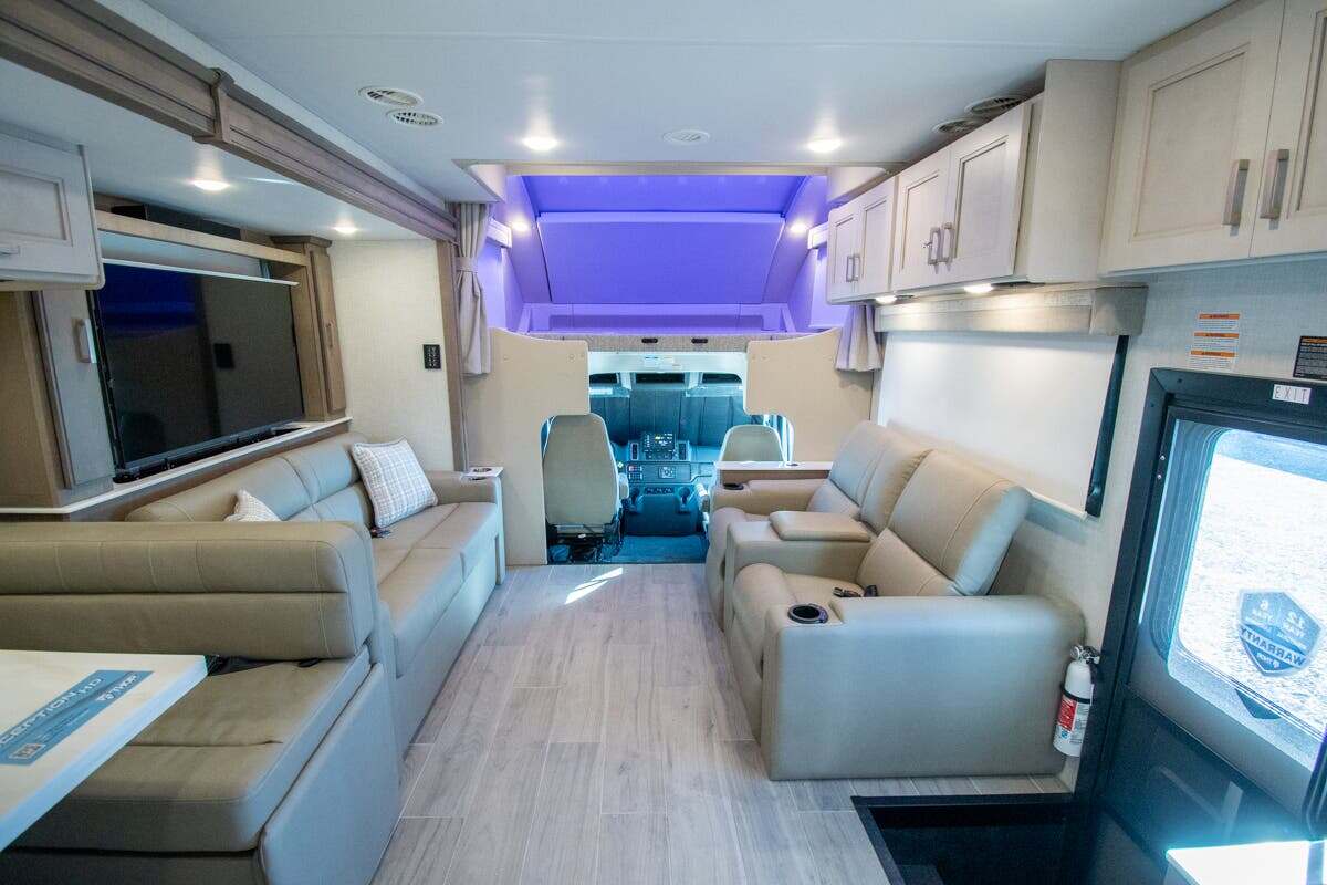 2026 Thor Motor Coach Inception HD 38FX in alvarado TX