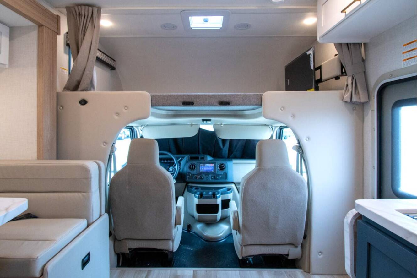 A photo of this 2027 Thor Motor Coach Geneva 25VZ