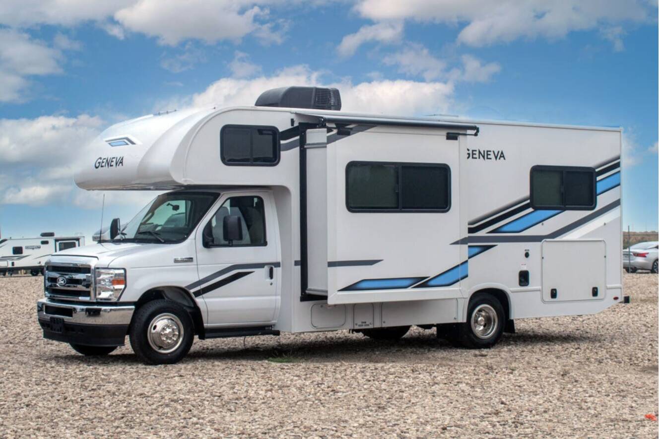 A photo of this 2027 Thor Motor Coach Geneva 25VZ