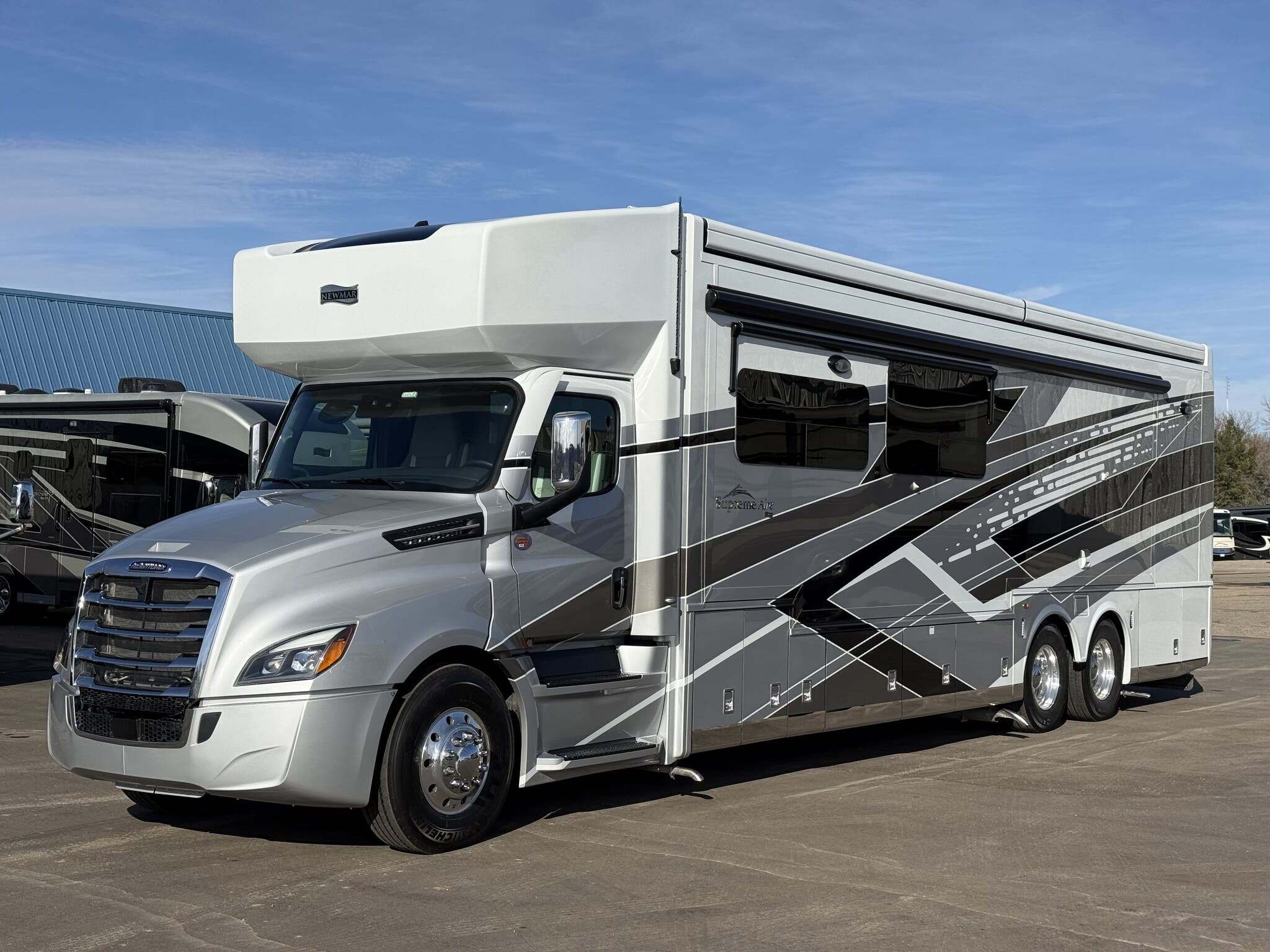 2026 Newmar Supreme Aire 4505 in garfield MN