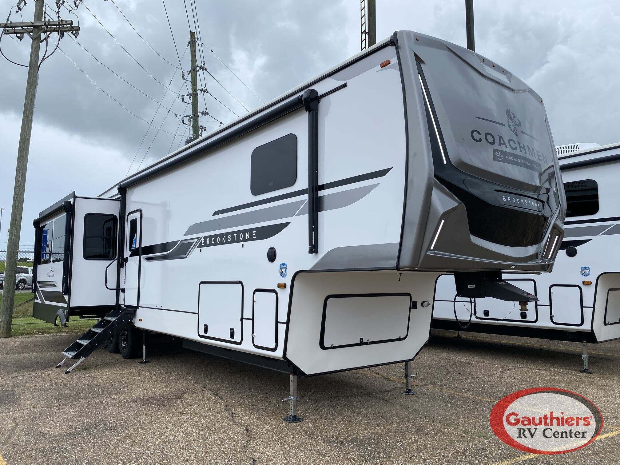2025 Coachmen BROOKSTONE 370RLLO in scott LA