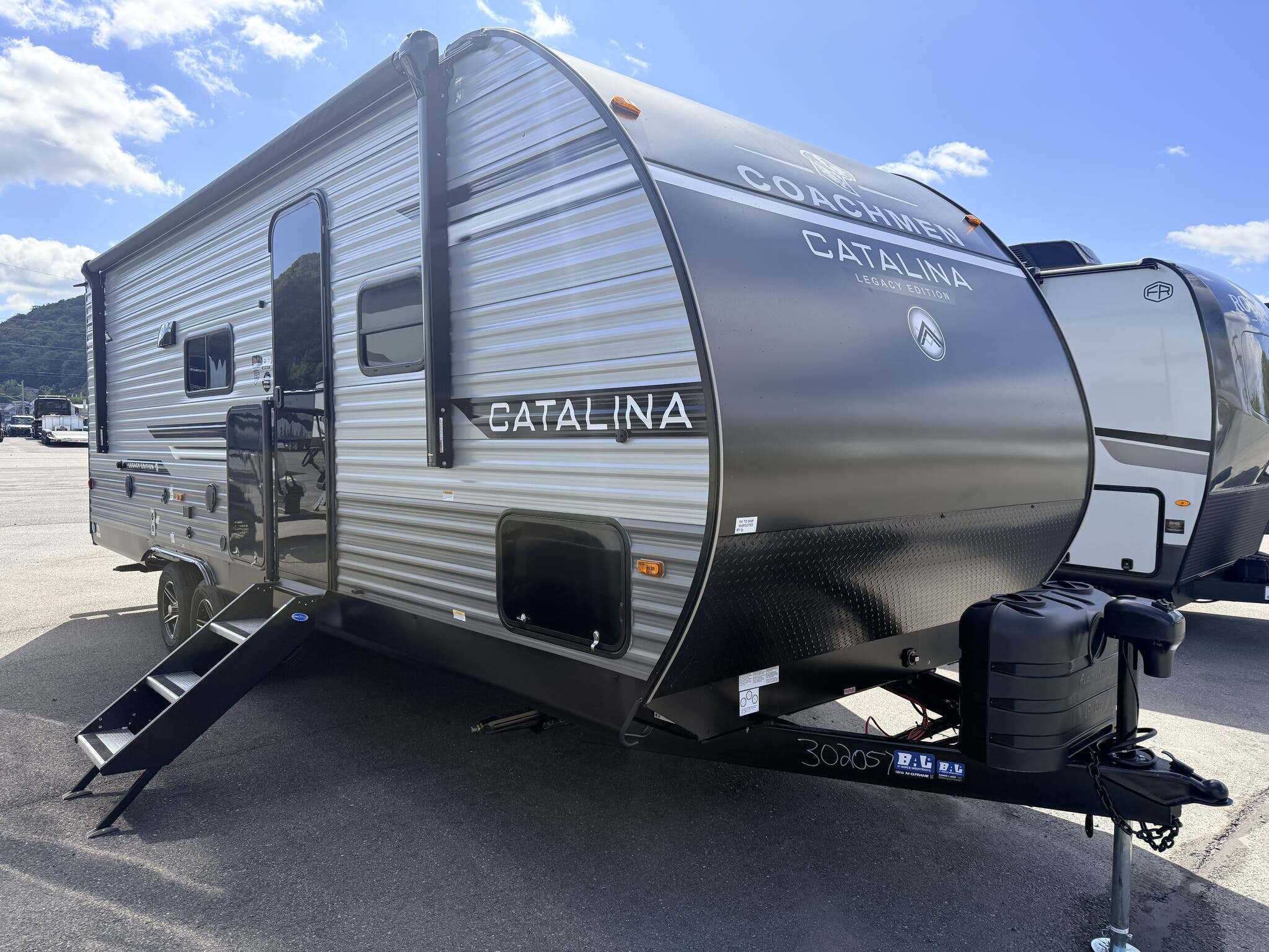 2026 Coachmen Catalina Legacy Edition 243RBS in mill hall PA