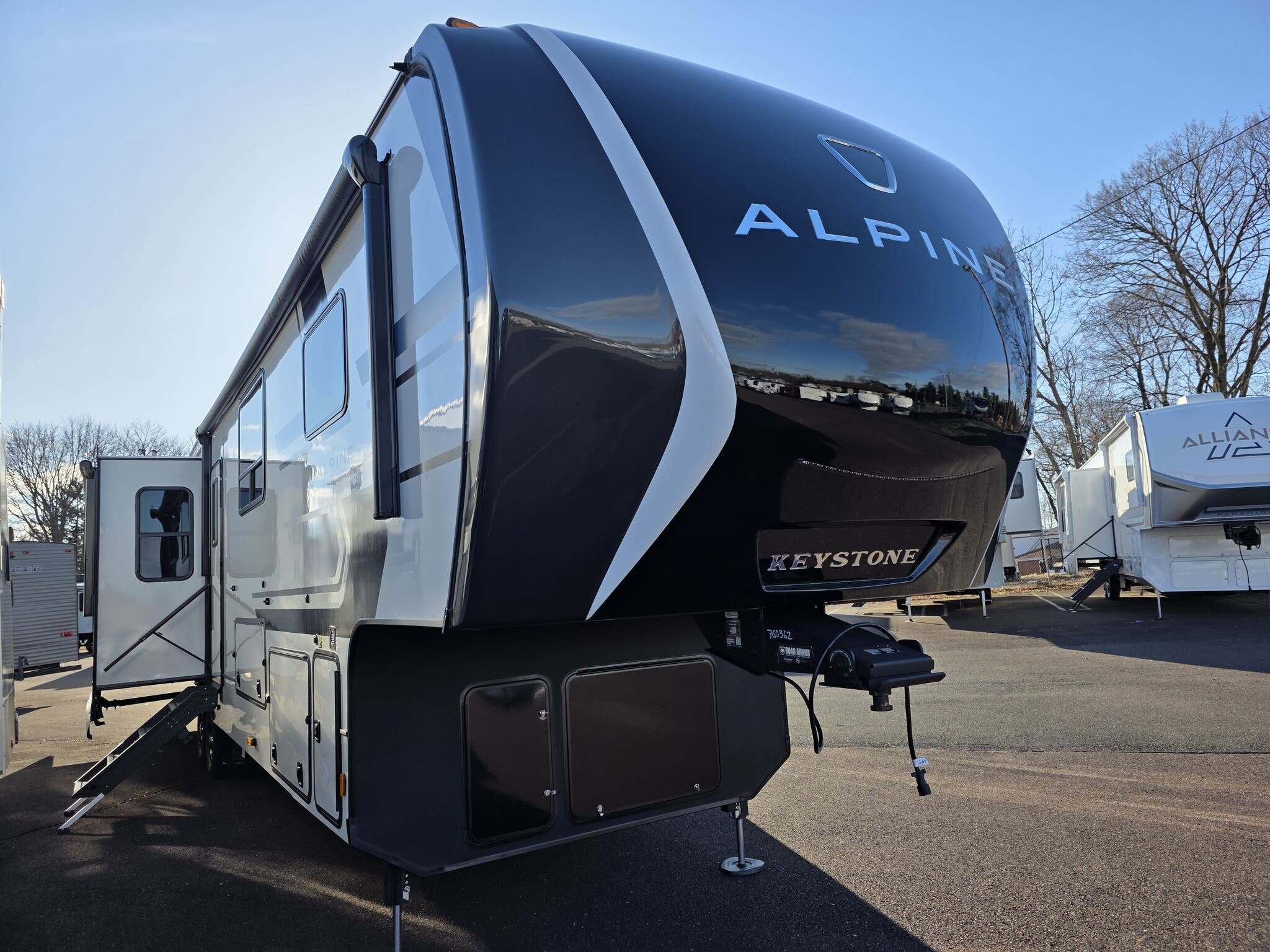 2026 Keystone Alpine Avalanche Edition 379MB in souderton PA