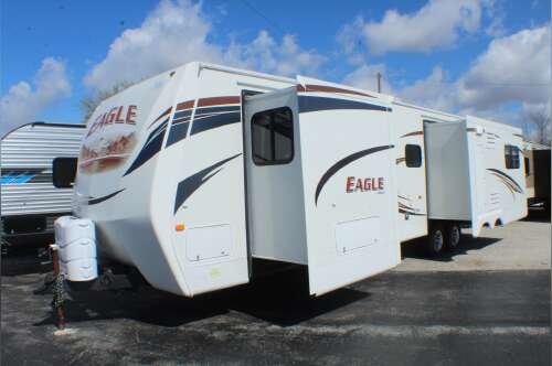 2012 Jayco Eagle 330RLTS in clyde OH