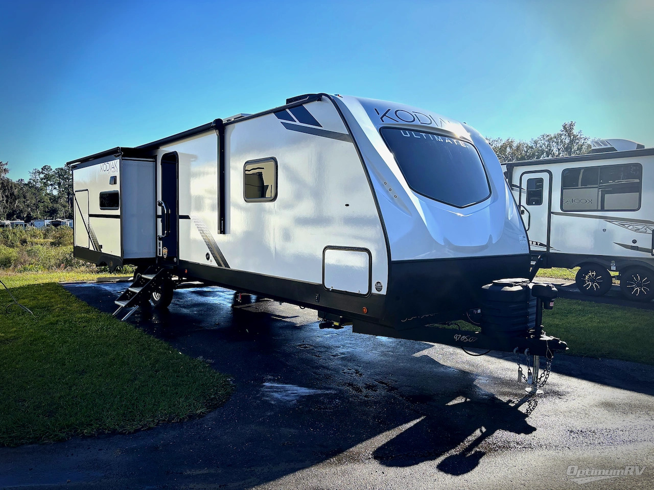 2025 Dutchmen Kodiak Ultimate 3221RLSL RV
