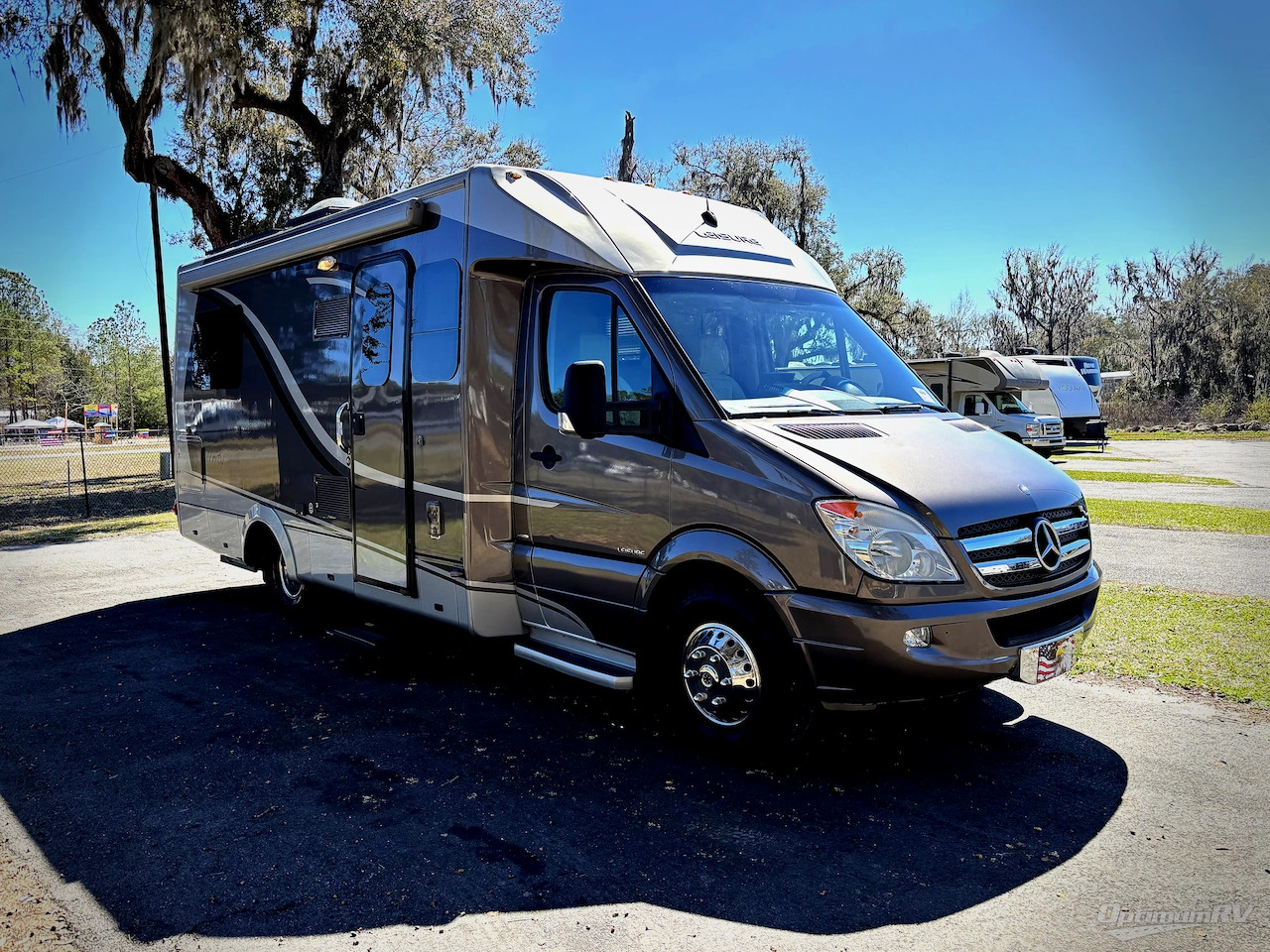 2013 Leisure Travel Unity U24TB in ocala FL