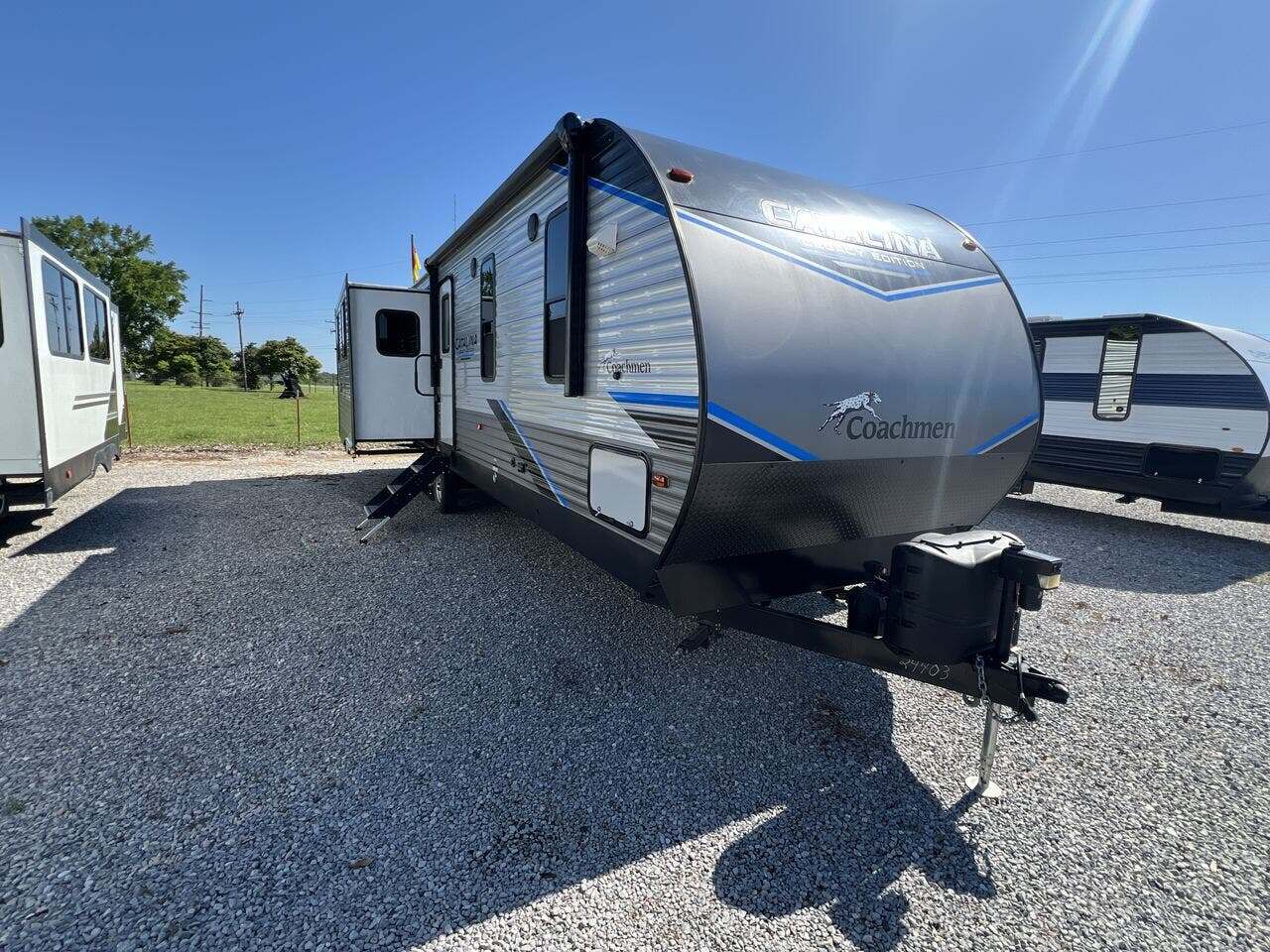 2022 Coachmen Catalina Legacy Edition 333RETS RV