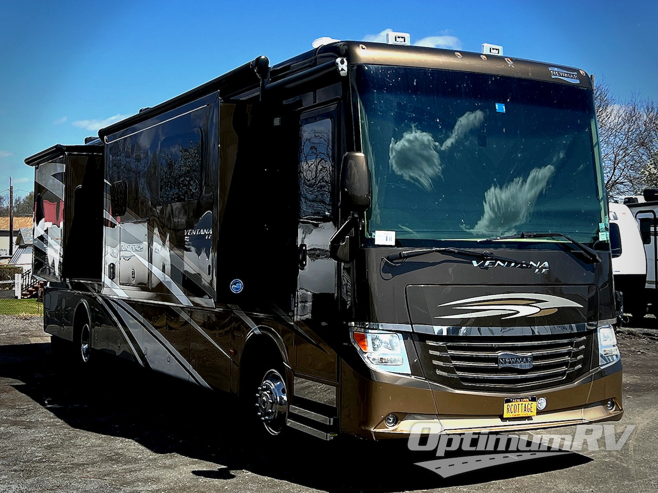 2017 Newmar Ventana LE 4037 in pottstown PA