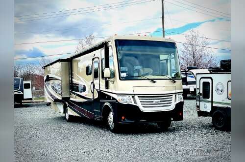 2017 Newmar Bay Star 3306 in pottstown PA
