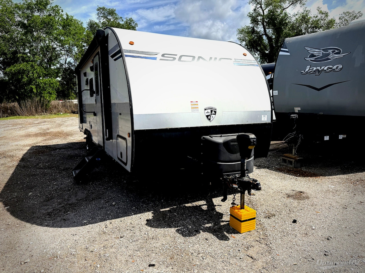 2020 Venture Rv Sonic SN211VDB in zephyrhills FL