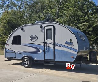 2017 FOREST RIVER R-POD 176
