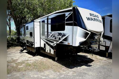 2023 Heartland Road Warrior 397 in ocala FL