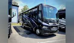 2019 Newmar Bay Star 3124 Skoolie RV