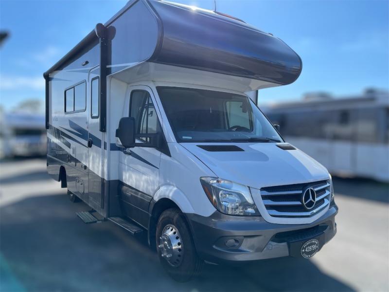 2020 Winnebago Vita 24P in bradenton FL
