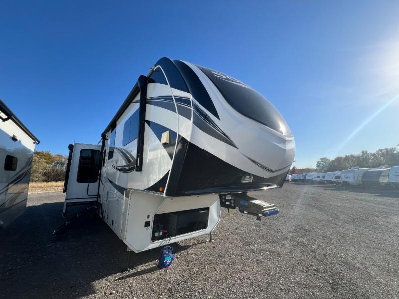 2023 Grand Design Solitude 391 in ina IL