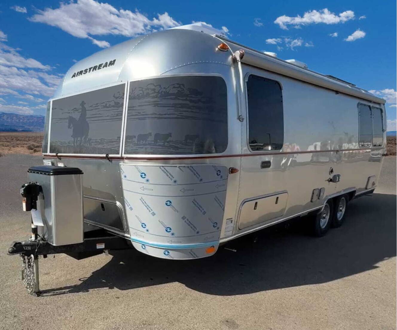 A photo of this 2026 Airstream Stetson 6666 27FB Twin