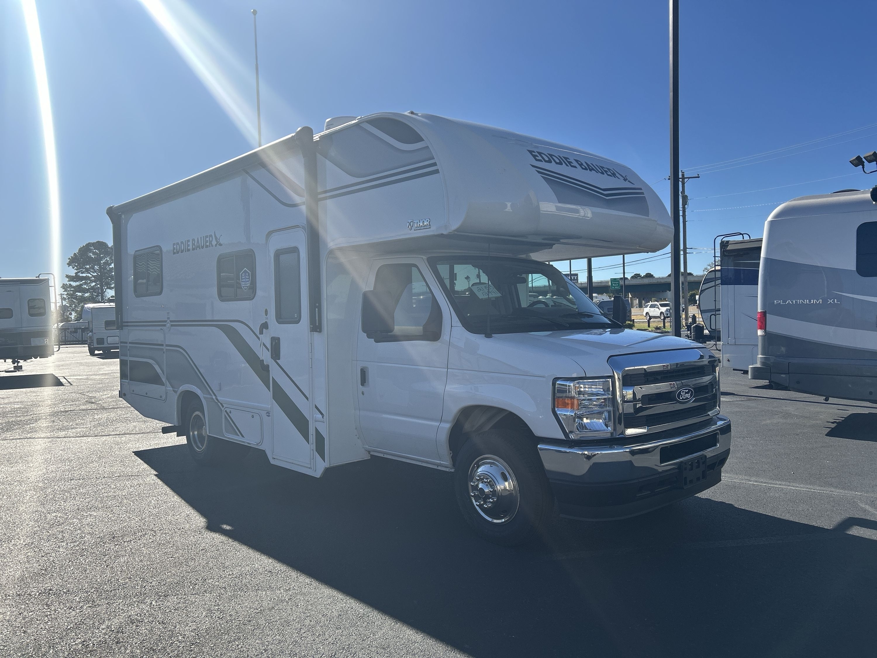 2026 Thor EDDIE BAUER 21EBF in sherman TX