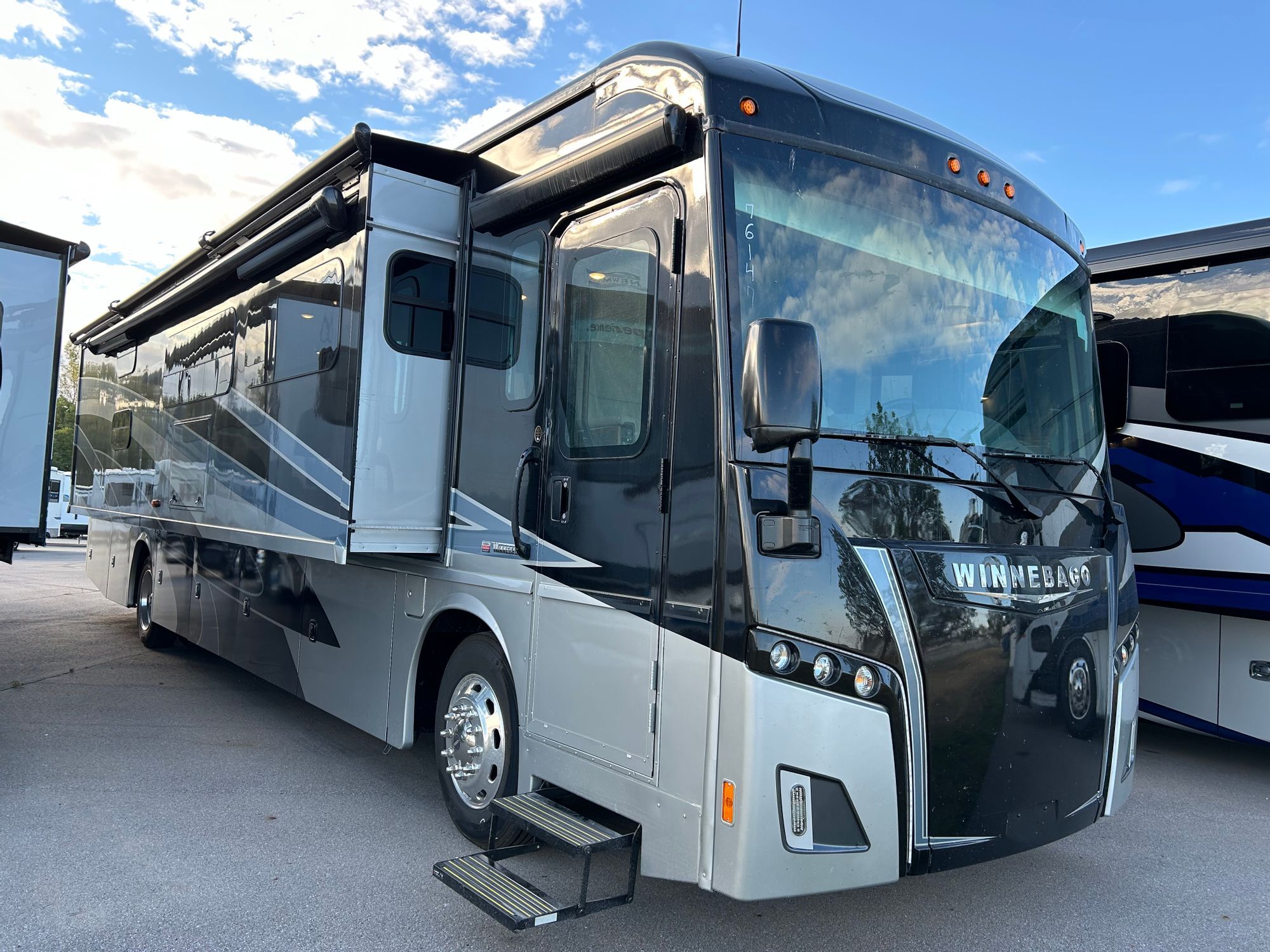 2025 Winnebago FORZA 38W in greenfield IN