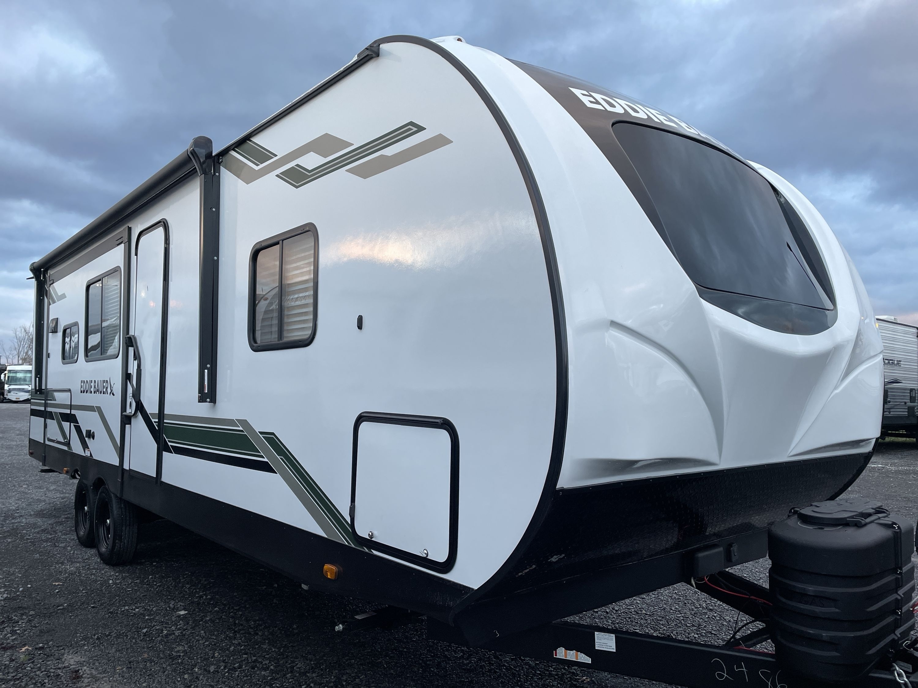 2025 Heartland EDDIE BAUER 2600RK-L EBL 2600RK in cicero NY