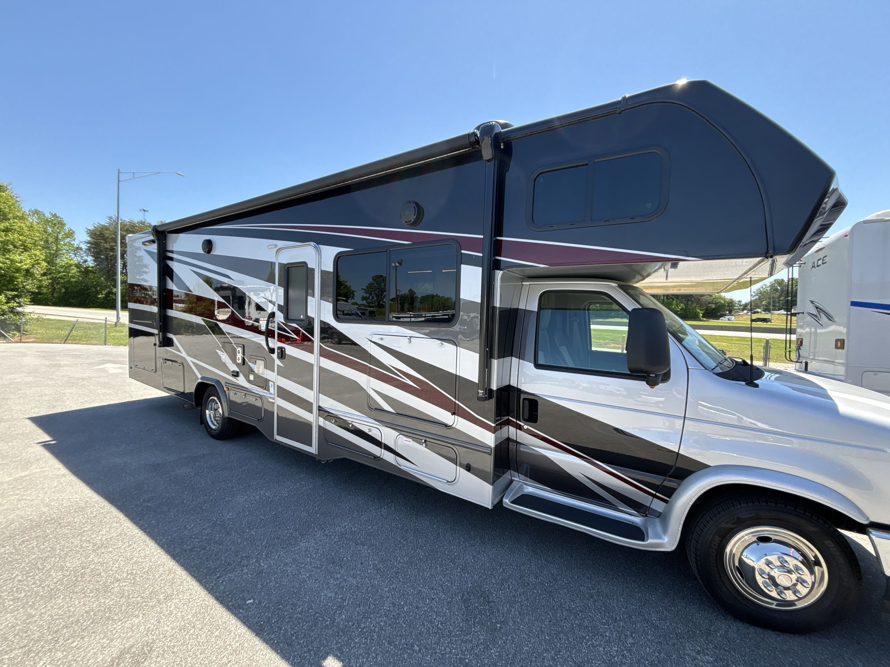 2025 Forest River FORESTER 3051SF RV