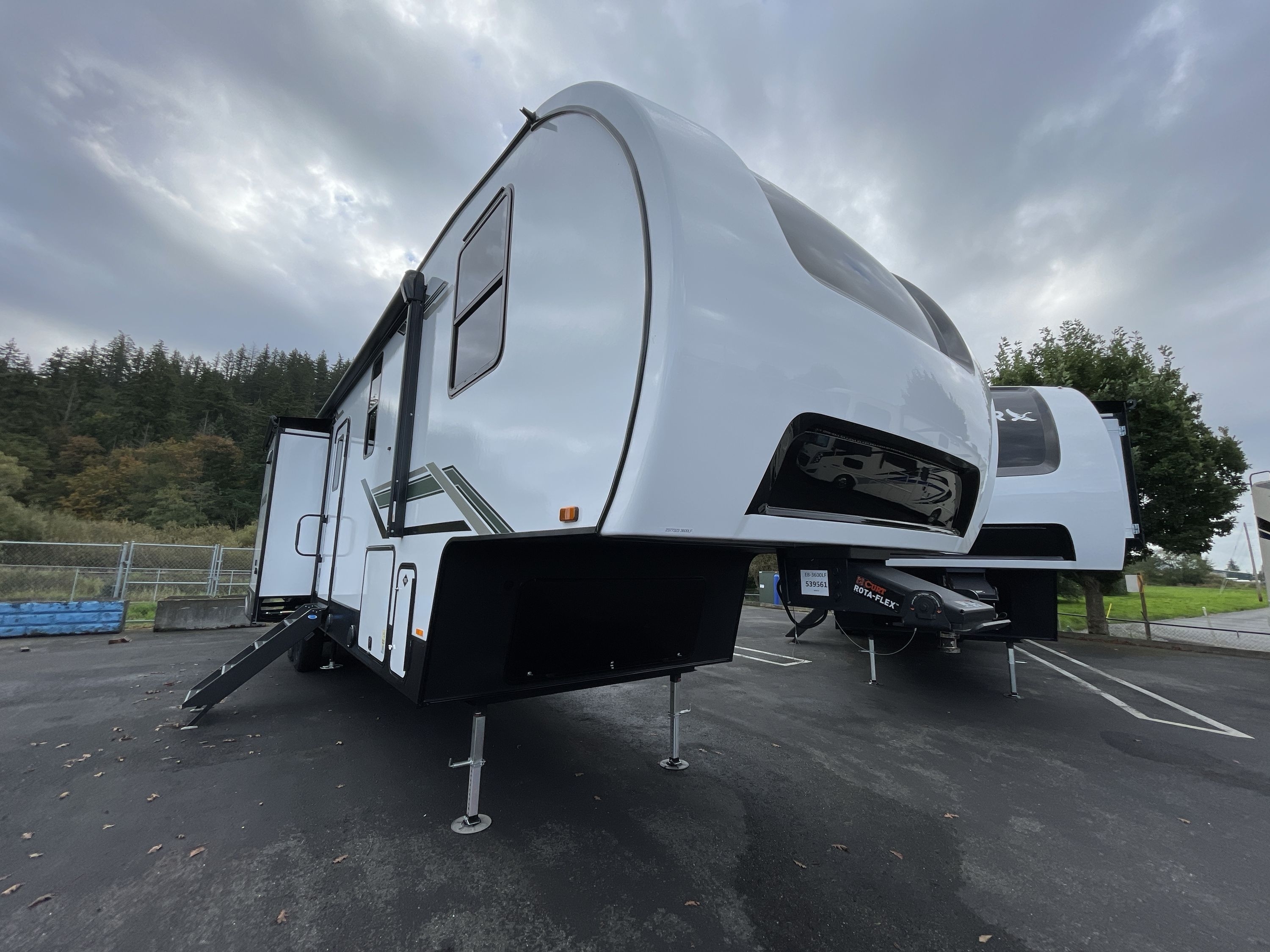 2025 Heartland EDDIE BAUER SIGNATURE 3600LF in marysville WA
