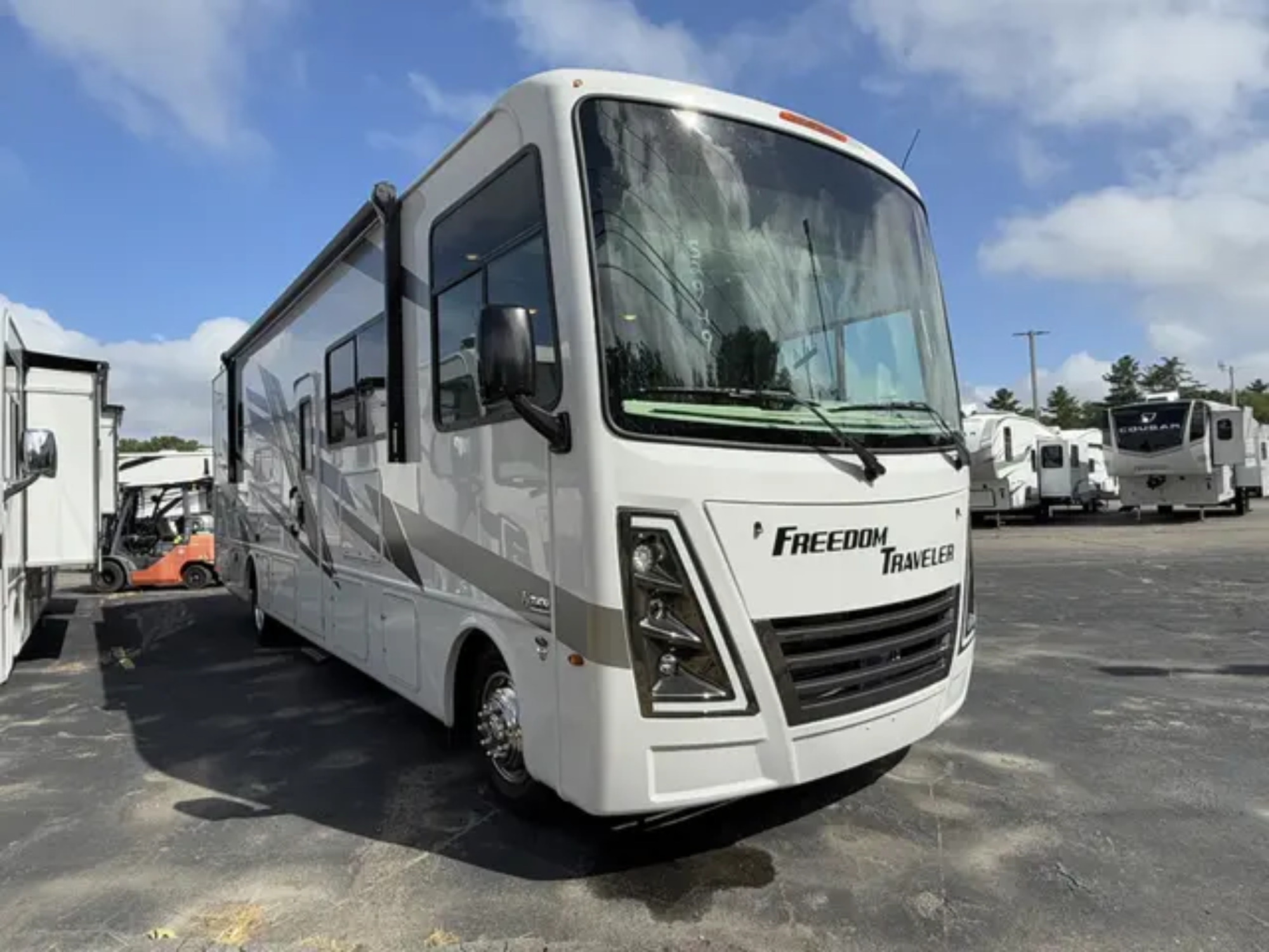 2026 Thor FREEDOM TRAVELER A32 in berkley MA