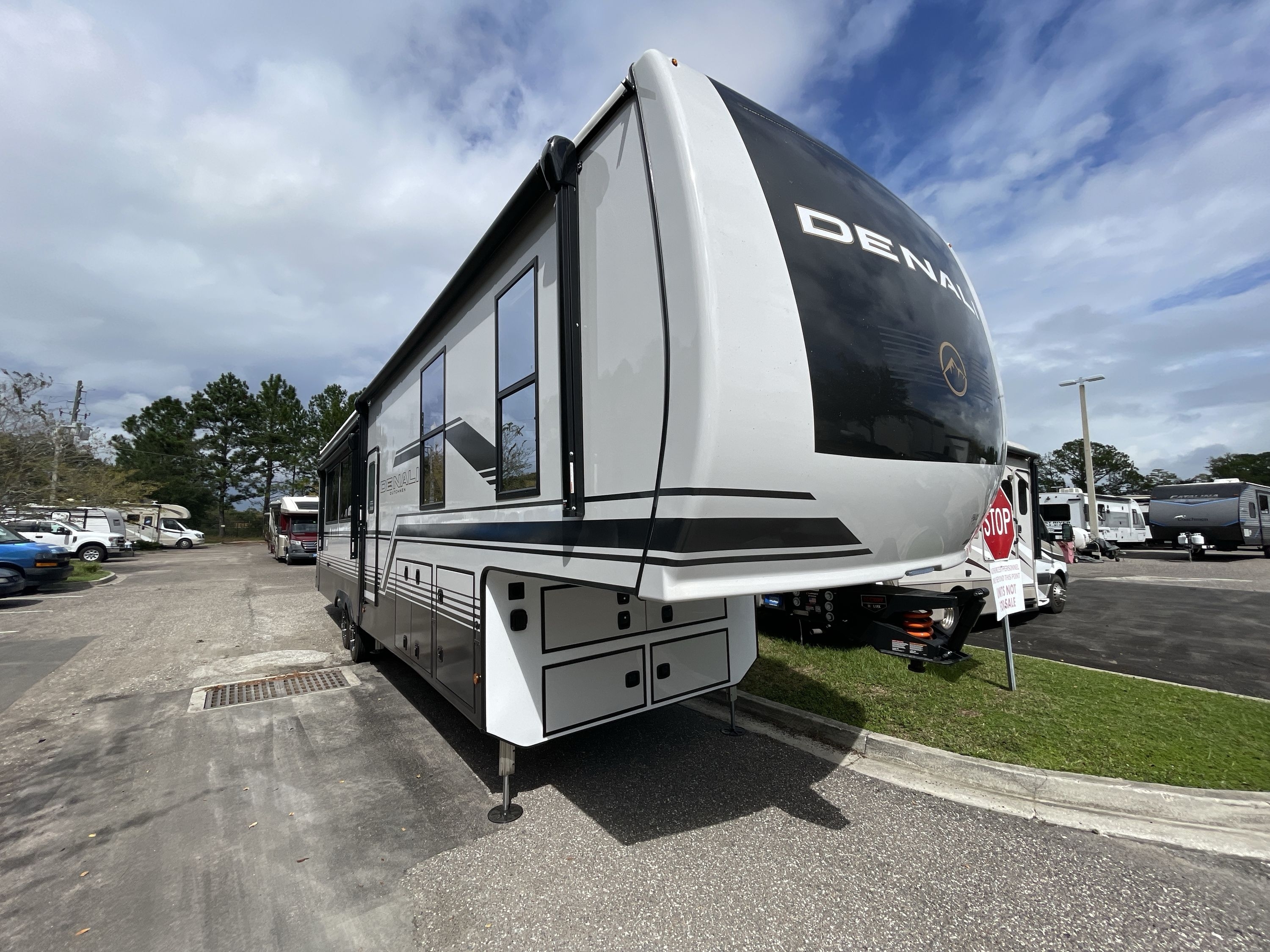 2026 Dutchmen DENALI 366RK in jacksonville FL