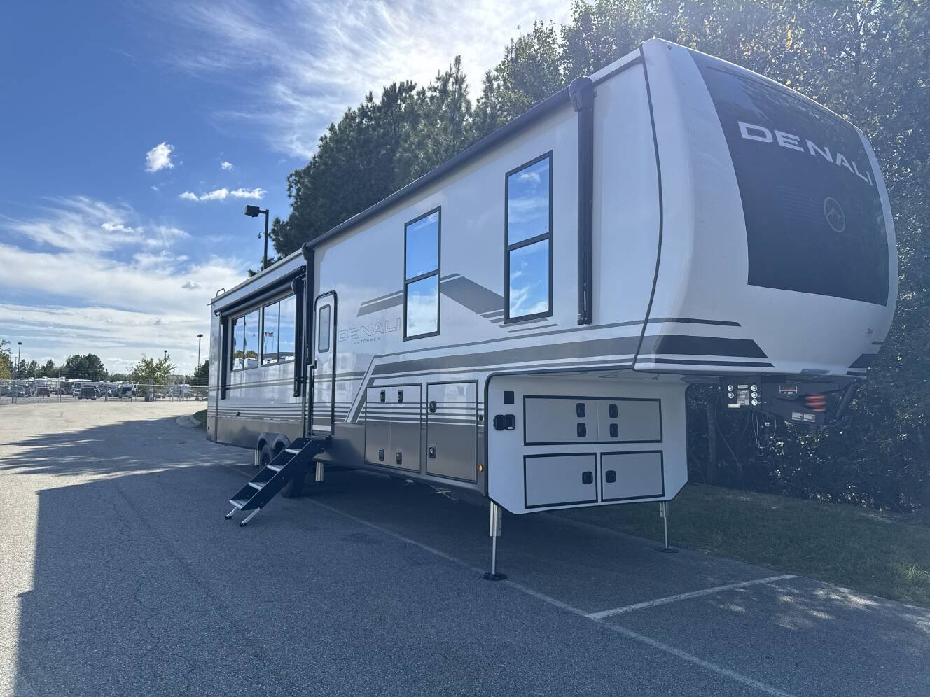 A photo of this 2026 Dutchmen DENALI 366RK