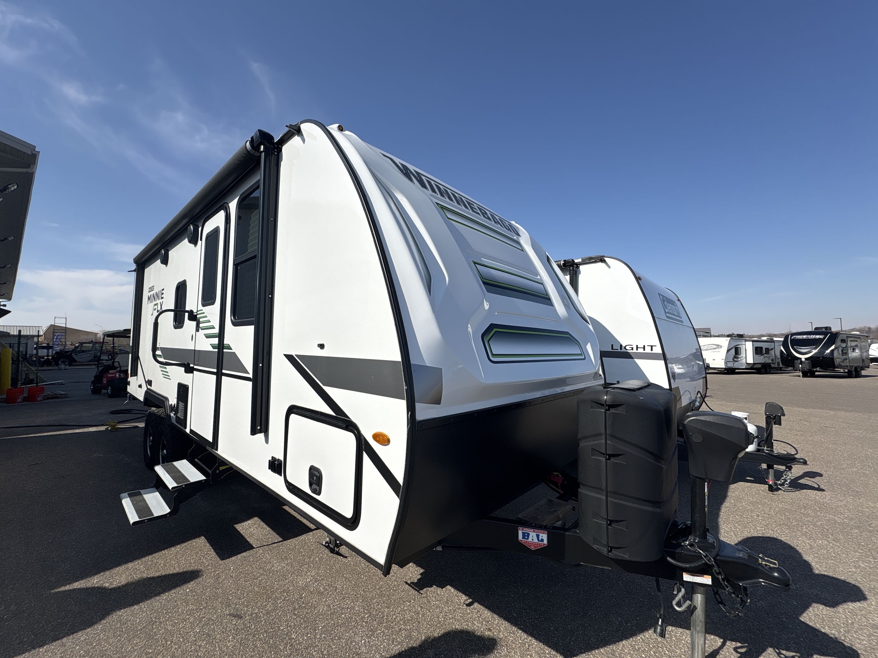 2022 Winnebago MICRO MINNIE FLX 2306BHS in oronoco MN