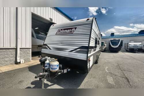 2022 Coleman COLEMAN LANTERN LT 214BH in manassas VA