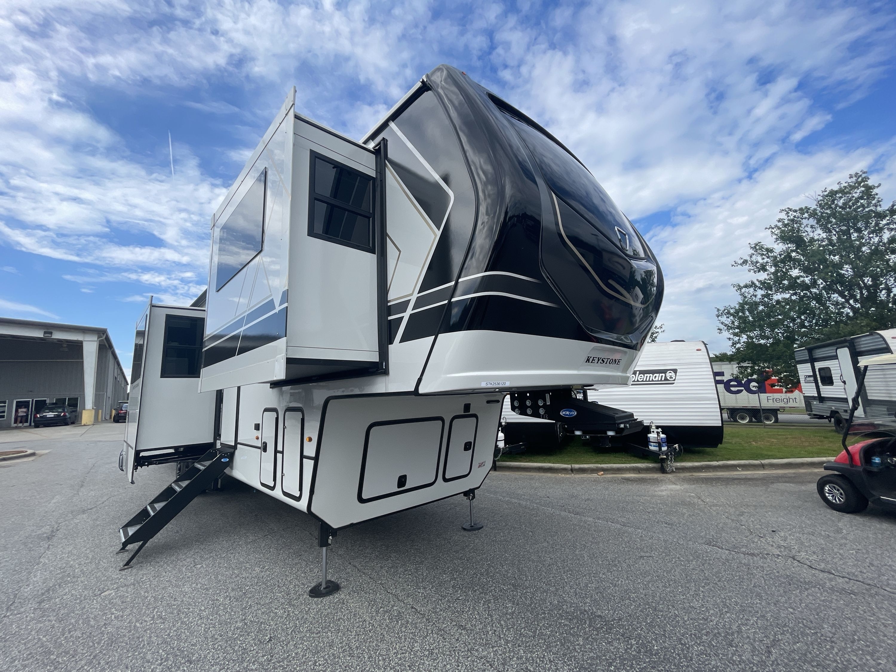 2026 Keystone MONTANA 3761FL in statesville NC