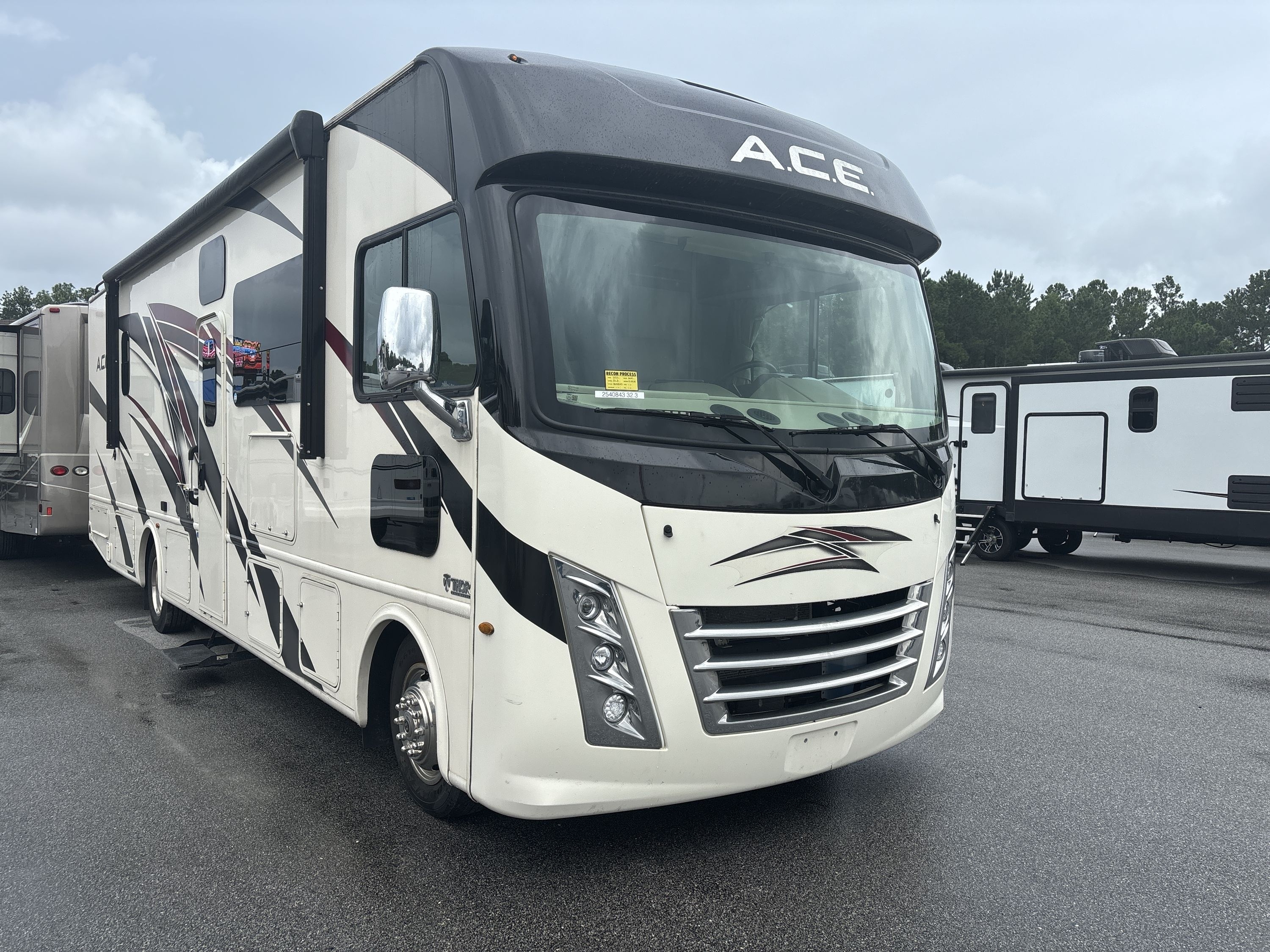 2022 Thor ACE 32.3 in myrtle beach SC