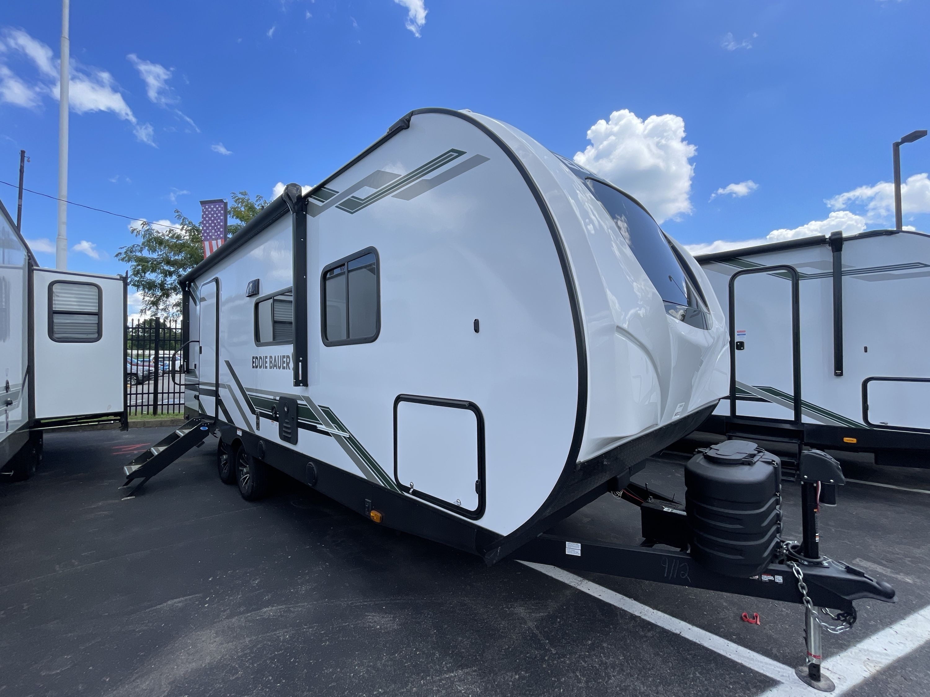 2025 Heartland EDDIE BAUER SIGNATURE 2300RB in nashville TN