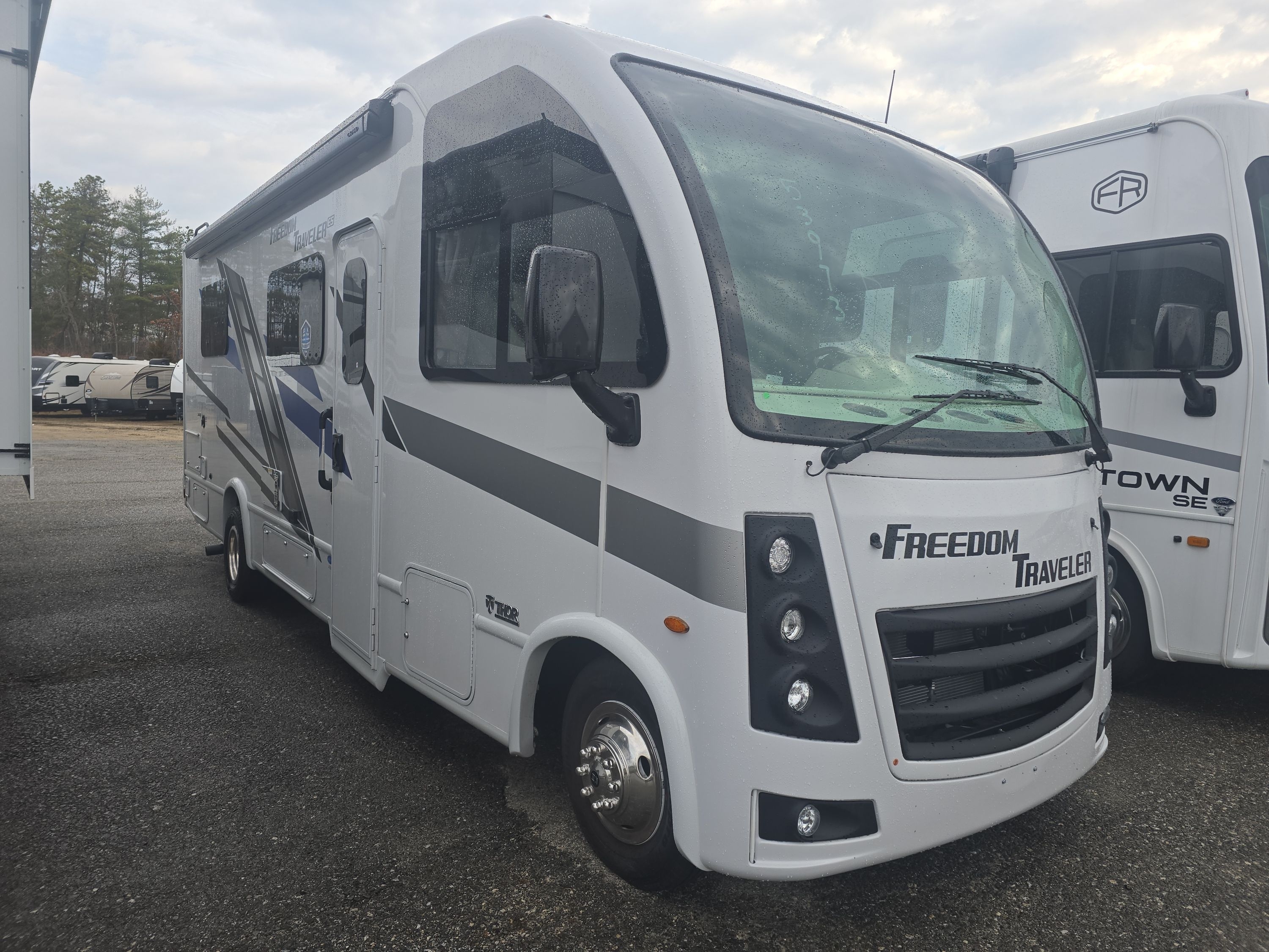 2026 Thor FREEDOM TRAVELER A26 in uxbridge MA