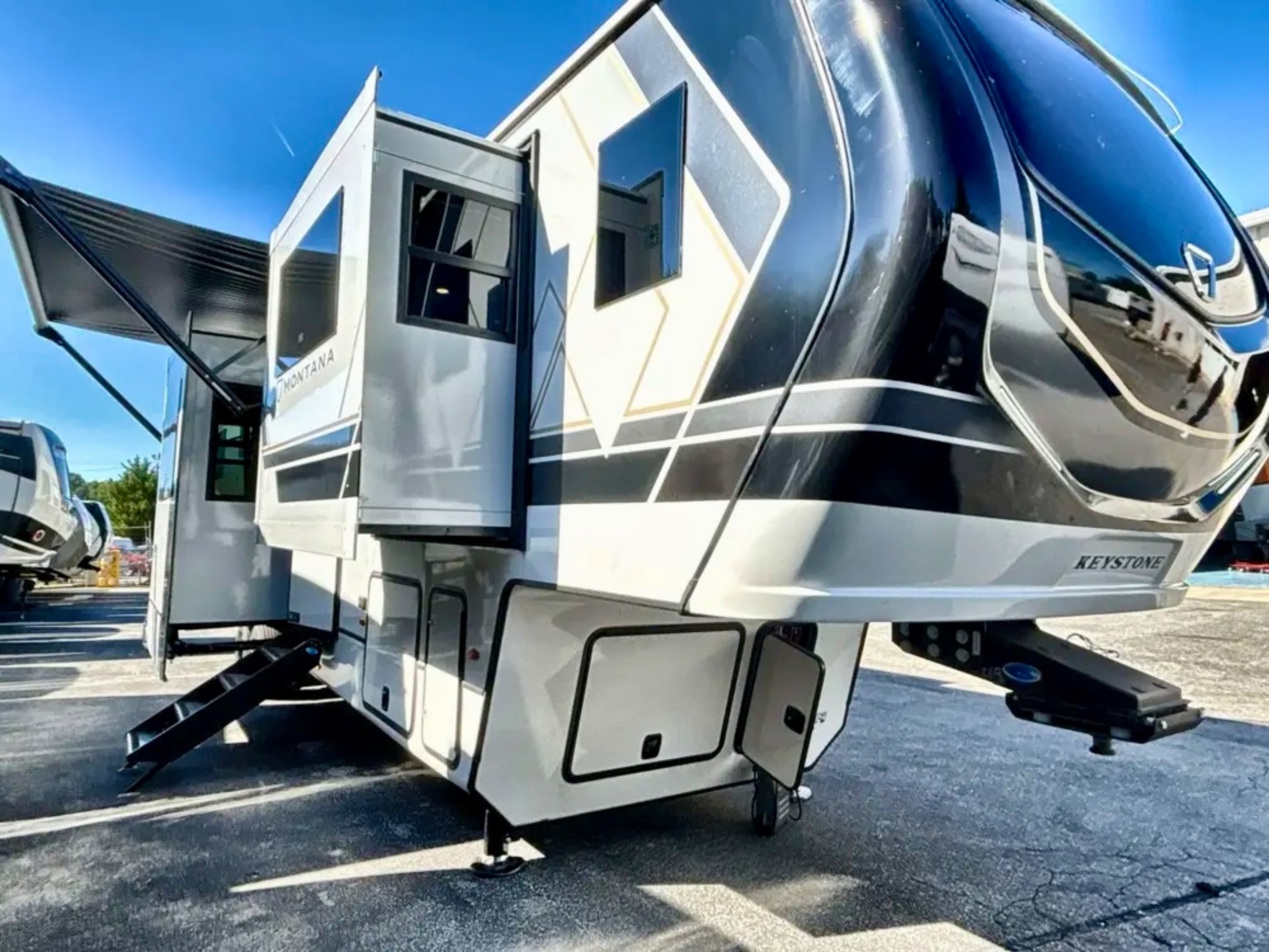 2026 Keystone MONTANA 3941FO in newport news VA