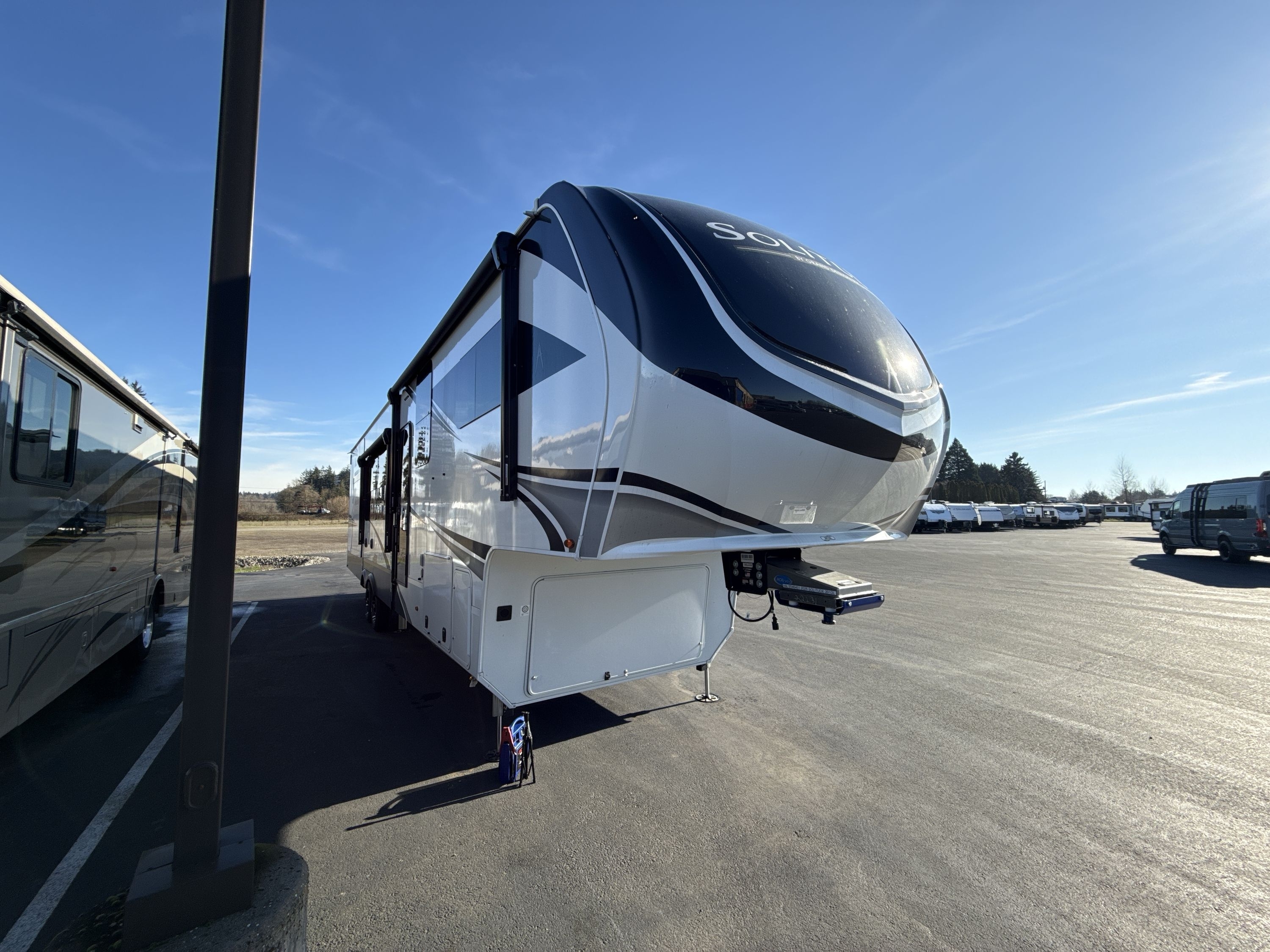 2026 Grand Design SOLITUDE 391DL in woodland WA