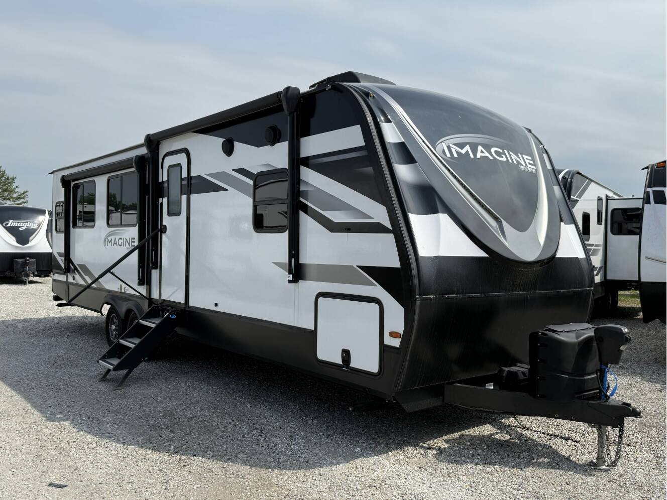 A photo of this 2023 Grand Design IMAGINE 2970RL