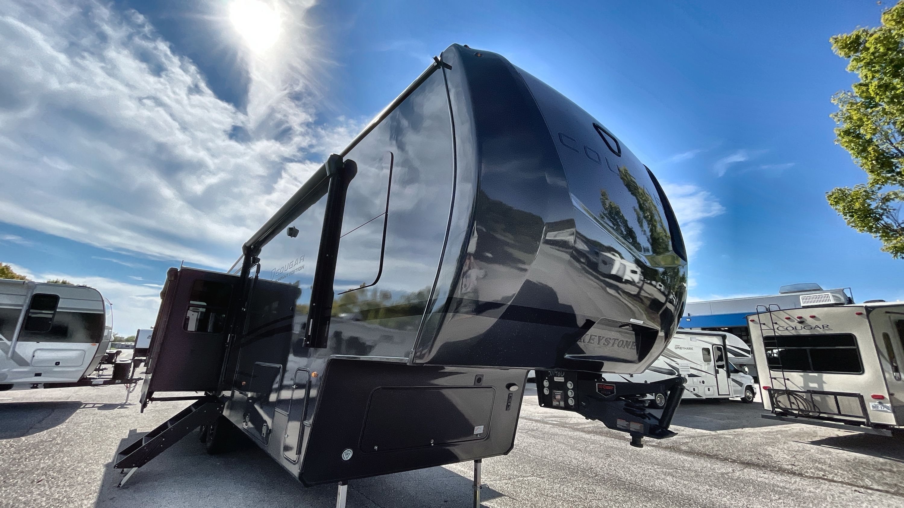 2026 Keystone COUGAR MIDNIGHT EDITION 316RLS in roanoke VA