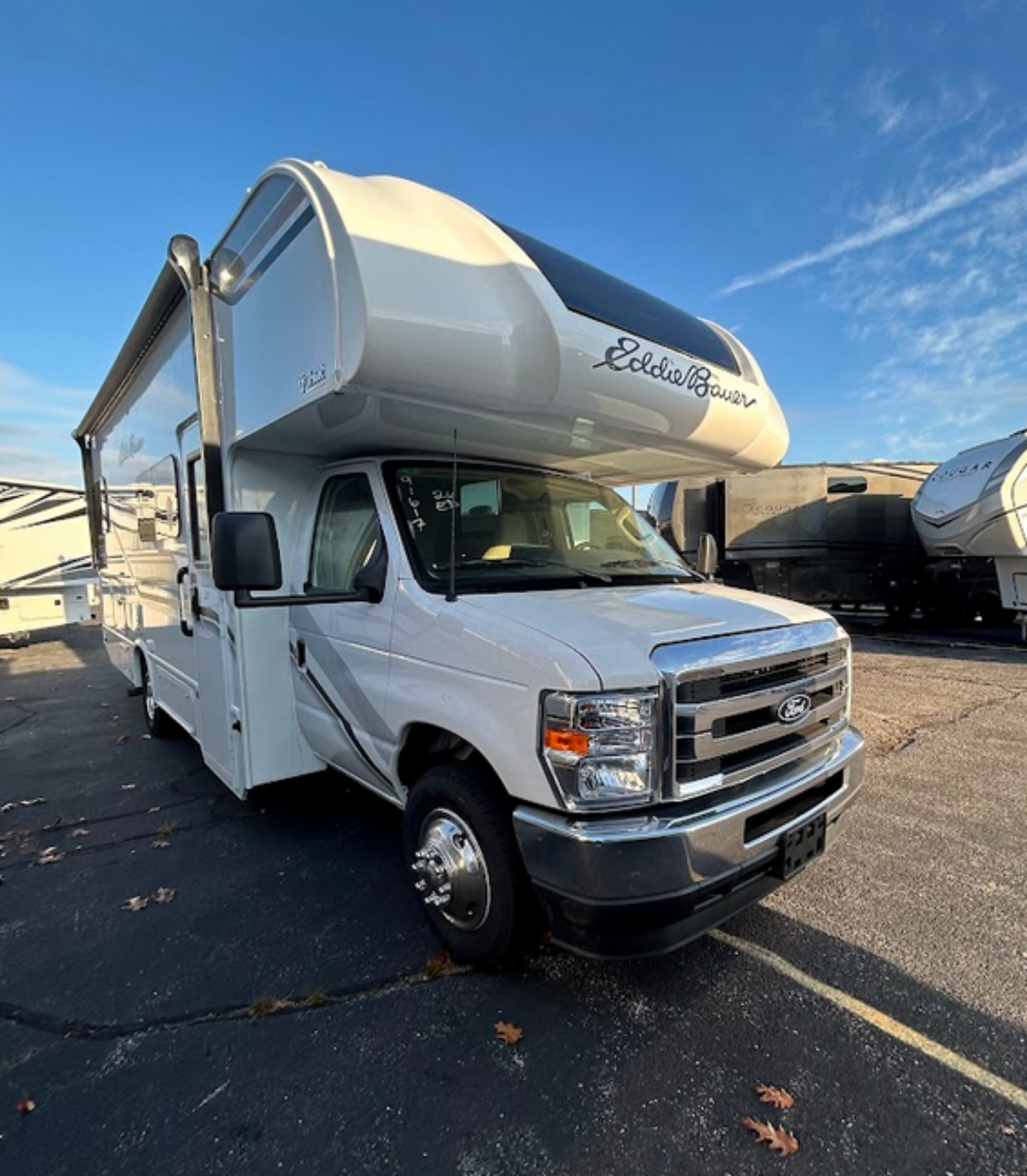 2026 Thor EDDIE BAUER 26ED in berkley MA