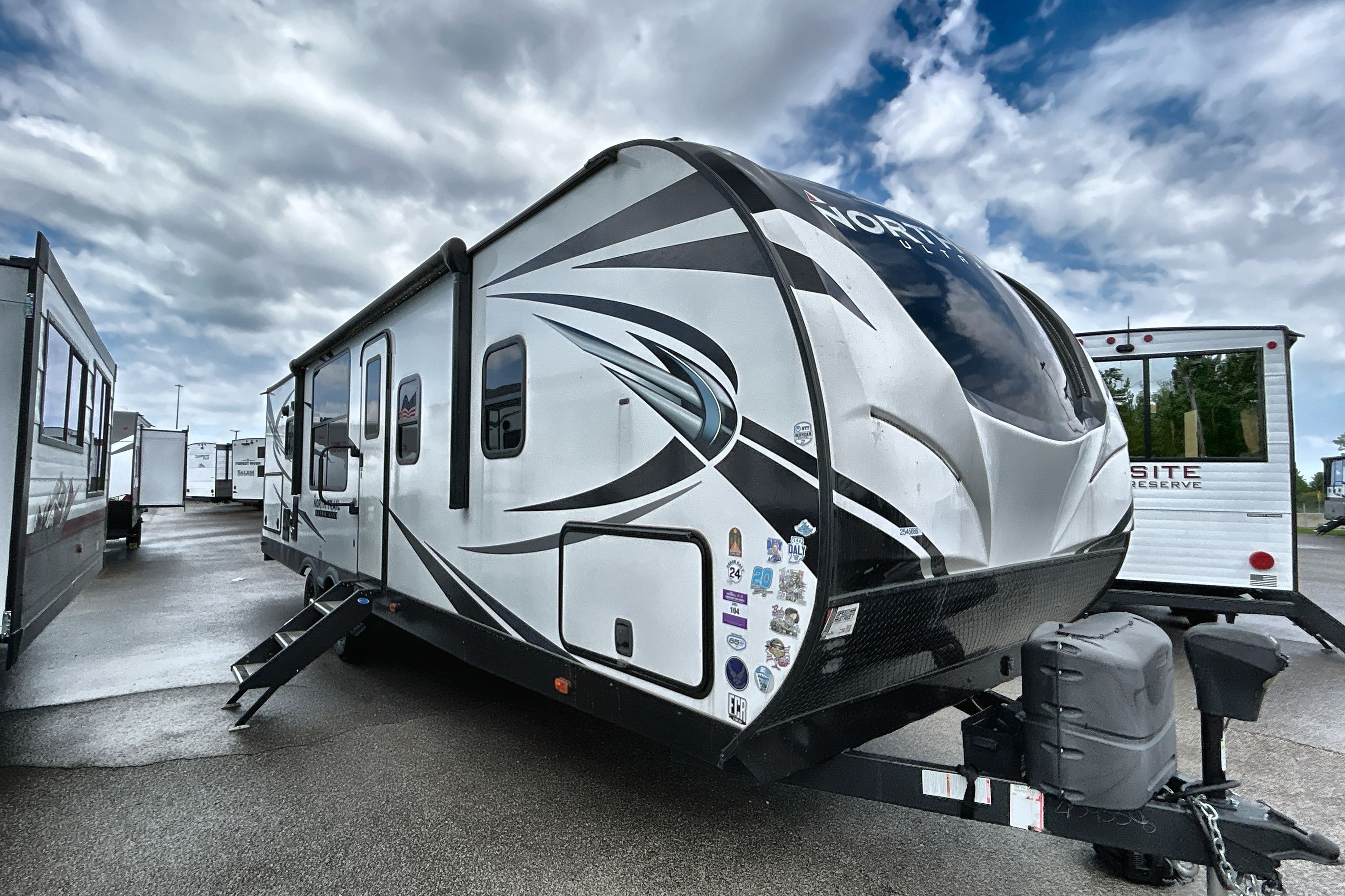 2021 Heartland NORTH TRAIL 28RKDS in greenfield IN