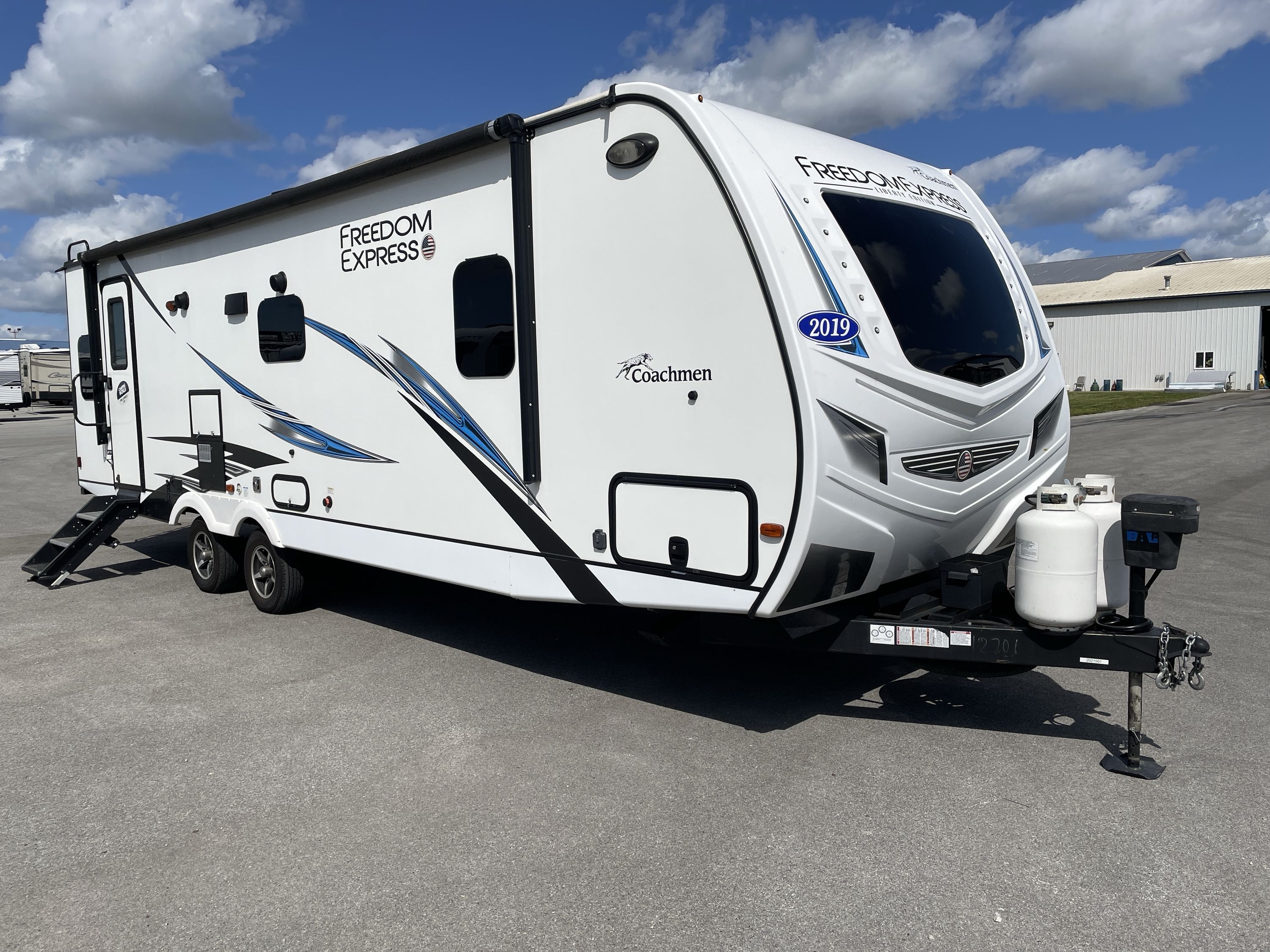 2020 Coachmen FREEDOM EXPRESS LIBERTY EDITION 293RLDSLE in davenport IA