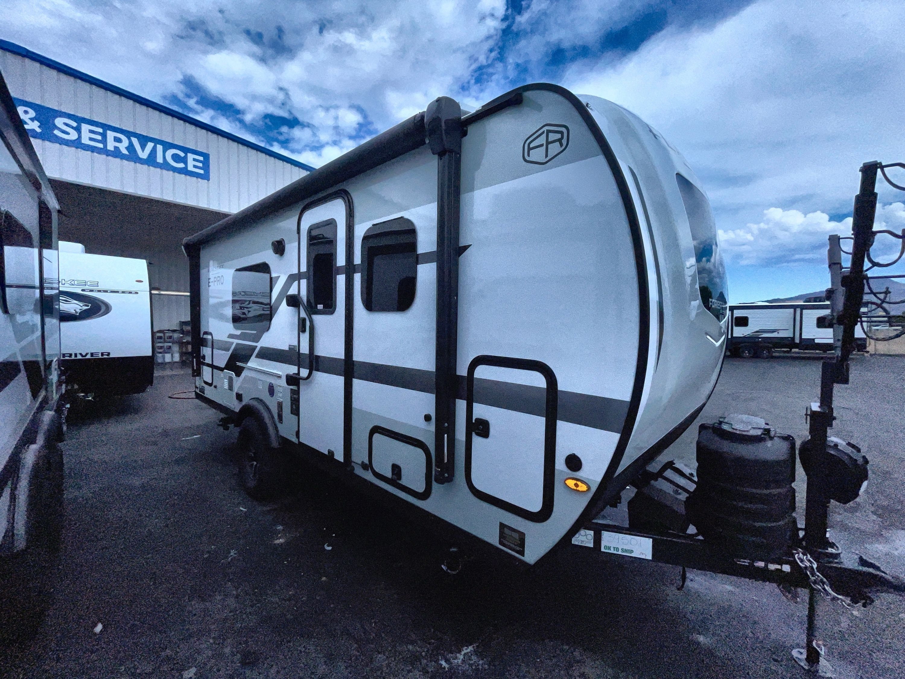 2026 Forest River FLAGSTAFF E-PRO 19FDS RV