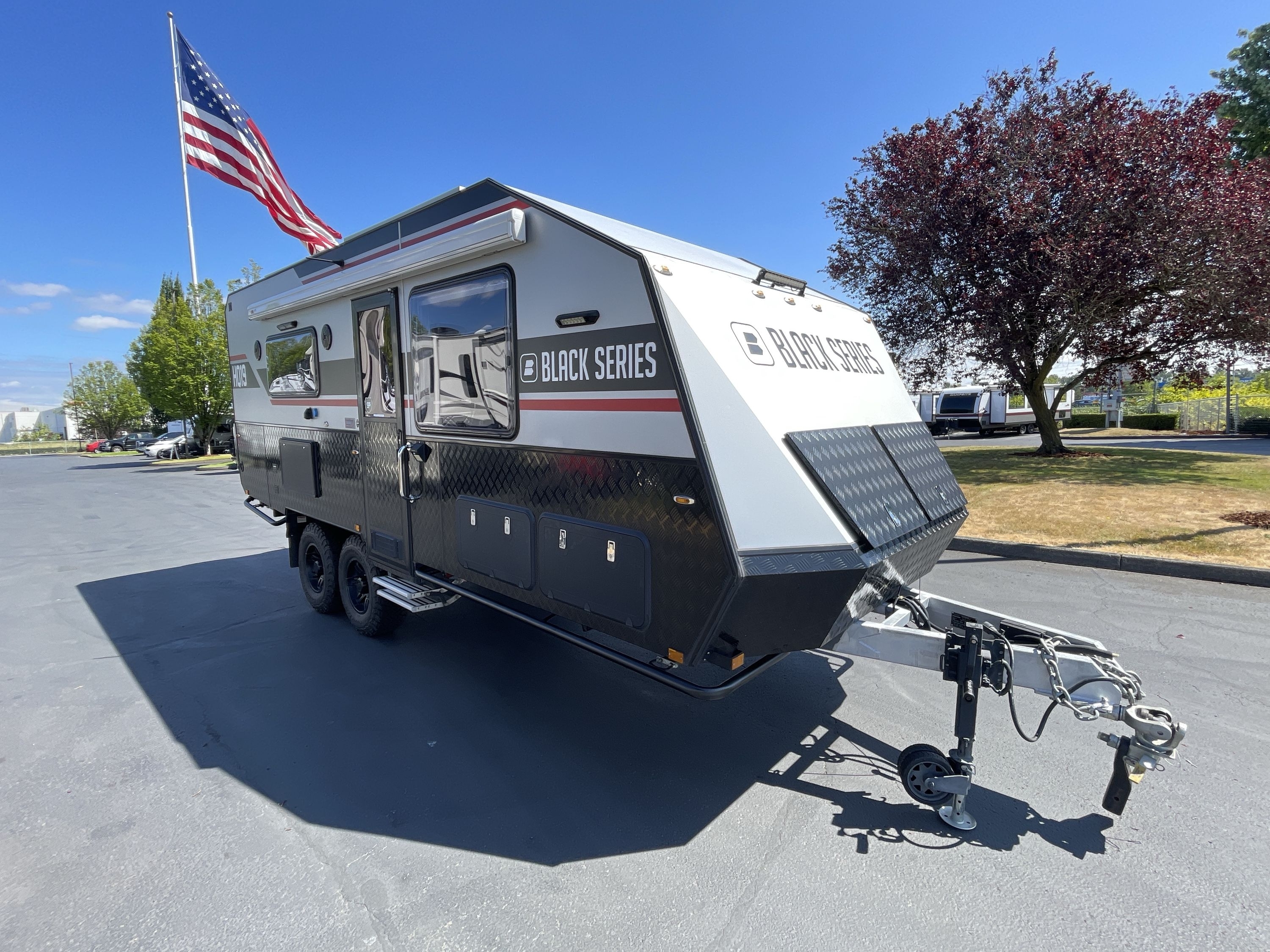 2021 Black Series BLACK SERIES HQ19 RV