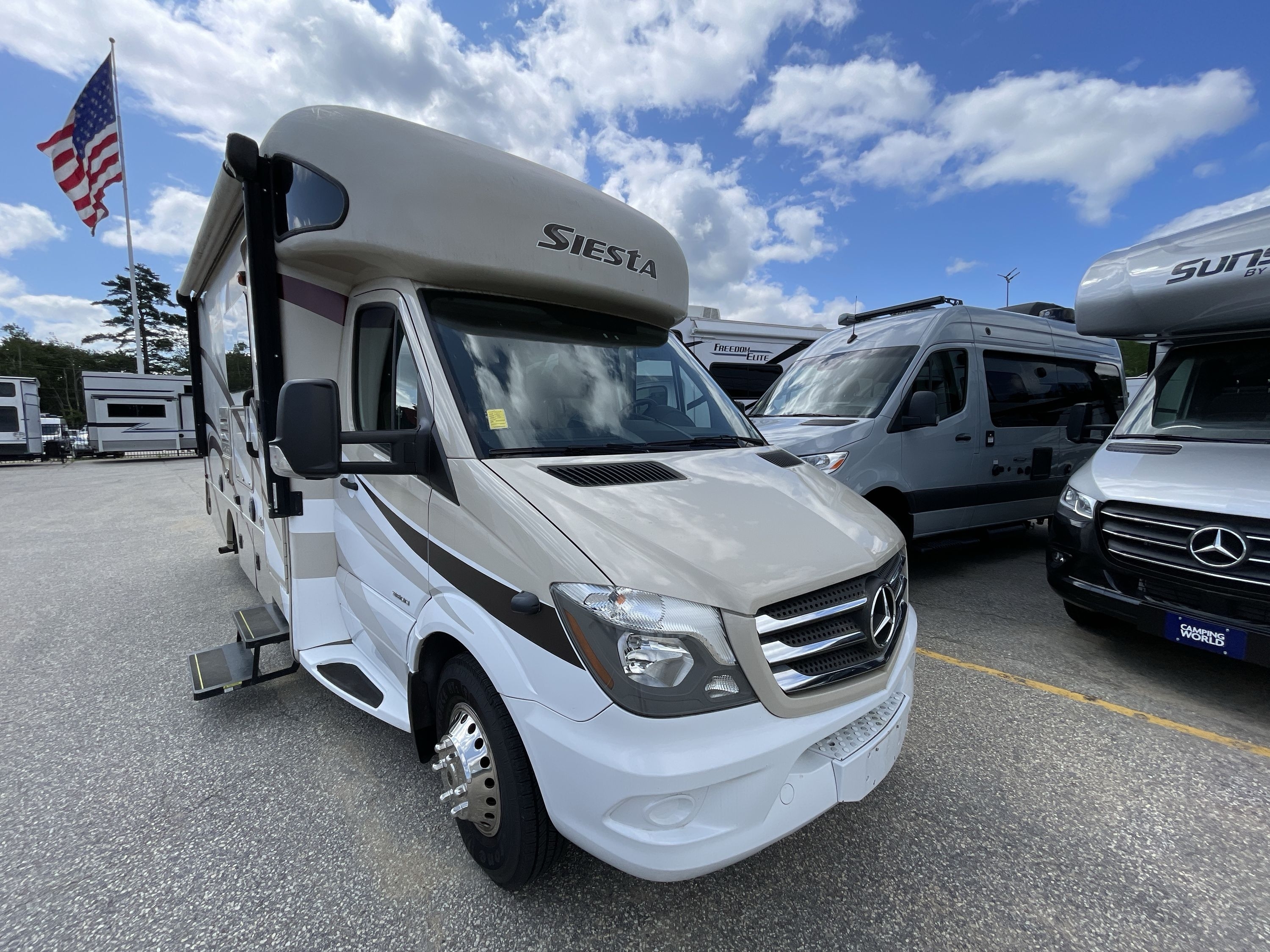 2017 Thor FOUR WINDS SIESTA 24SS in chichester NH