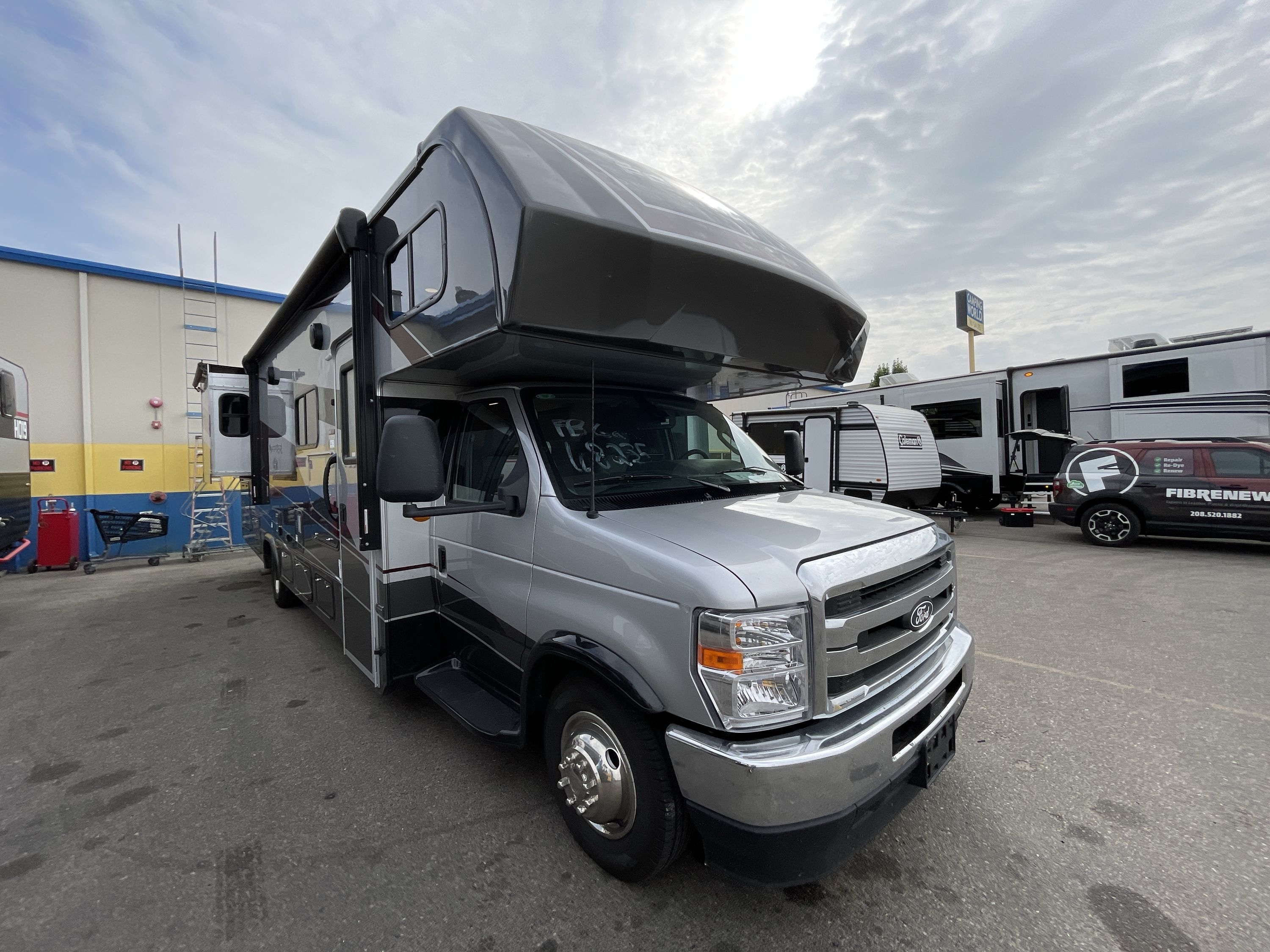 2026 Forest River SUNSEEKER 3010DSF in idaho falls ID