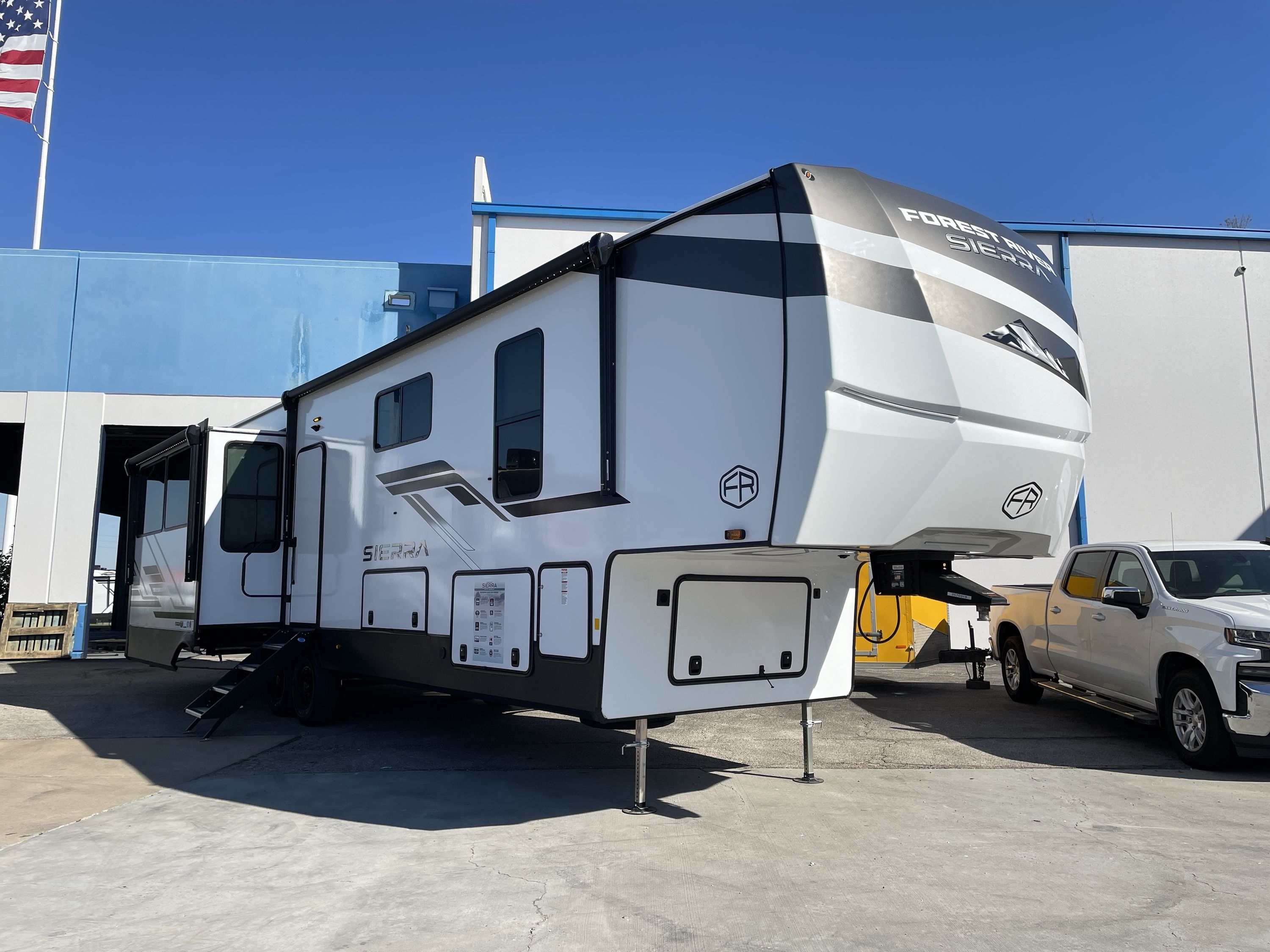2026 Forest River SIERRA 4003MB in katy TX